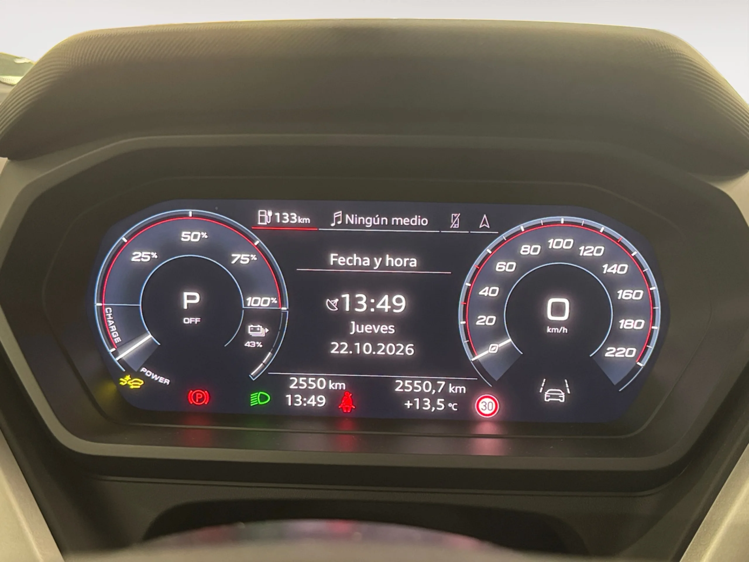 AUDI Q4 Q4 SPORTBACK ADVANCED 40 E TRON  150,00 KW 59,0 KWH - Foto 12