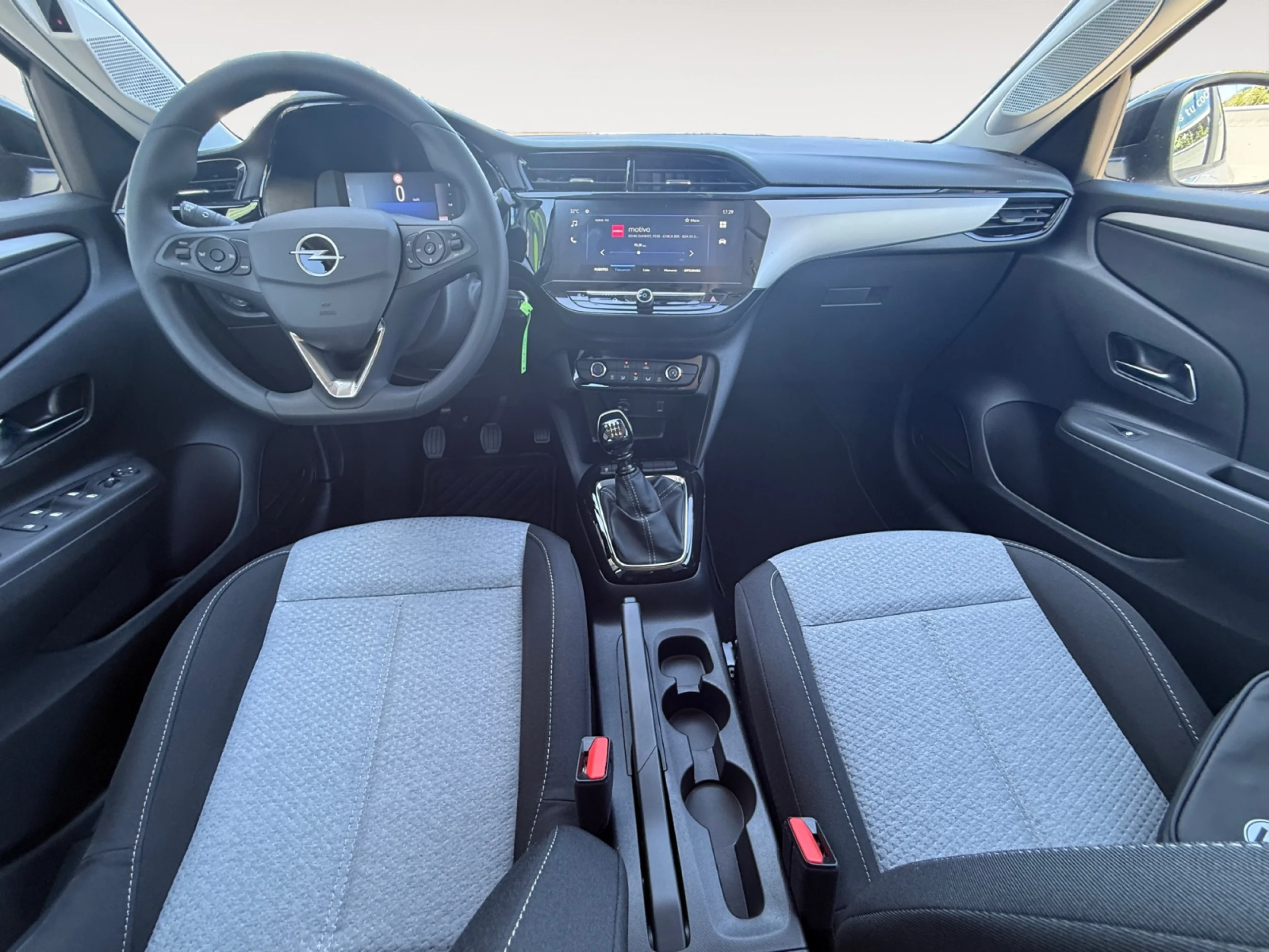 OPEL CORSA 1.2T XHL 74KW (100CV) EDITION - Foto 4