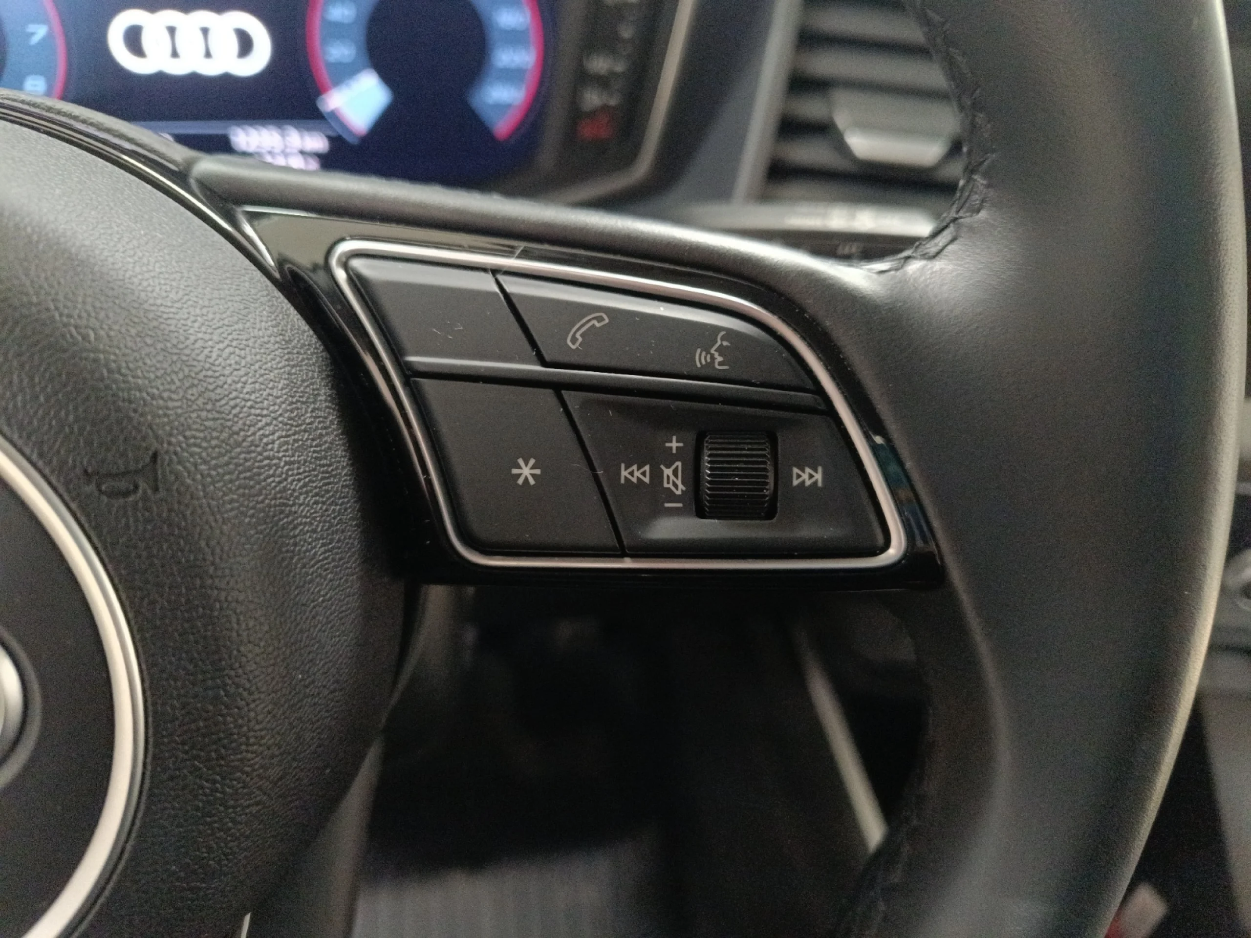 AUDI A1 A1 SPORTBACK ADRENALIN EDITION 30 TFSI  85(116) KW(CV) 6 VEL. - Foto 10