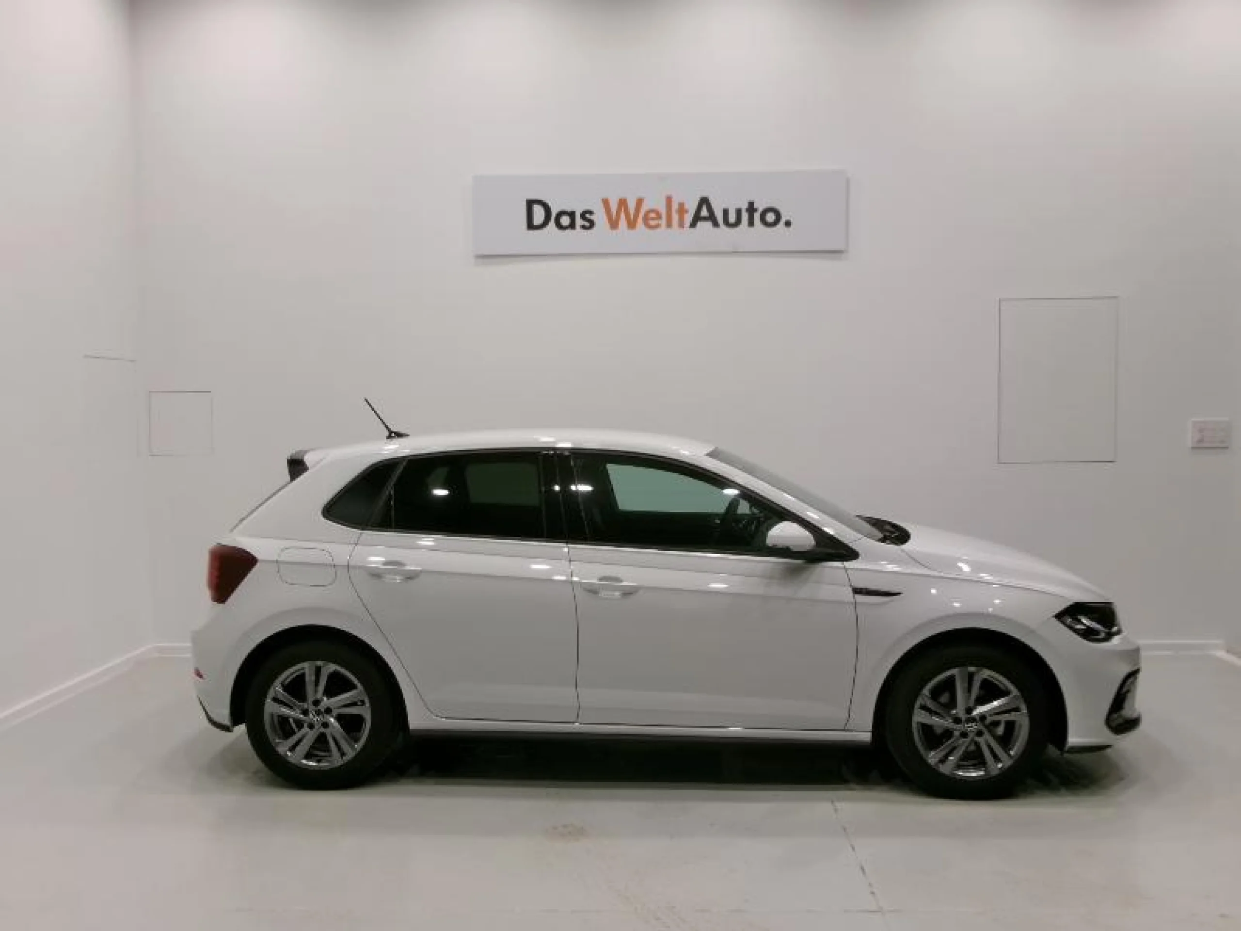 VOLKSWAGEN POLO R LINE 1.0 TSI 70KW (95CV) - Foto 3