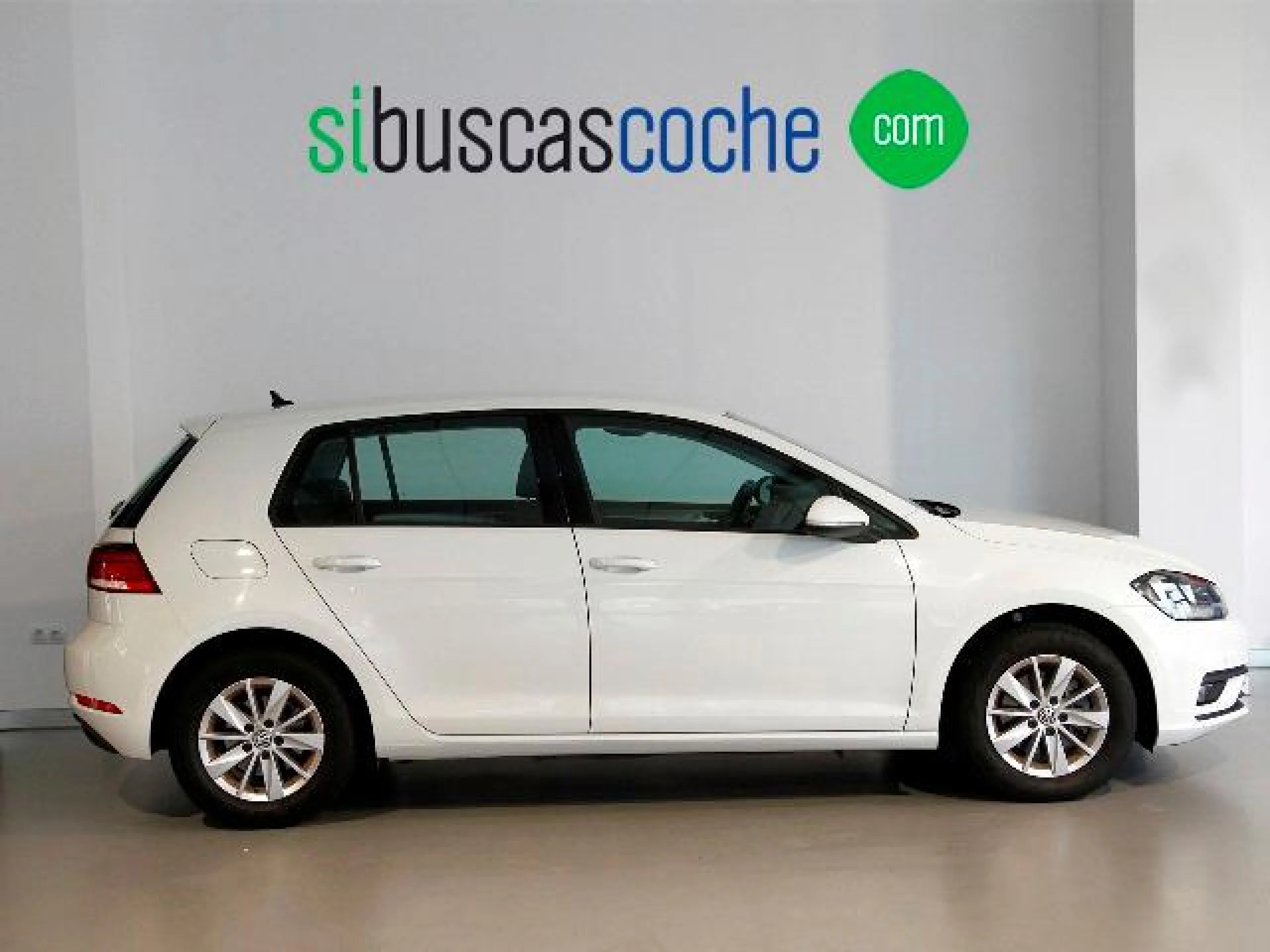 VOLKSWAGEN GOLF EDITION 1.6 TDI 85KW (115CV) - Foto 3