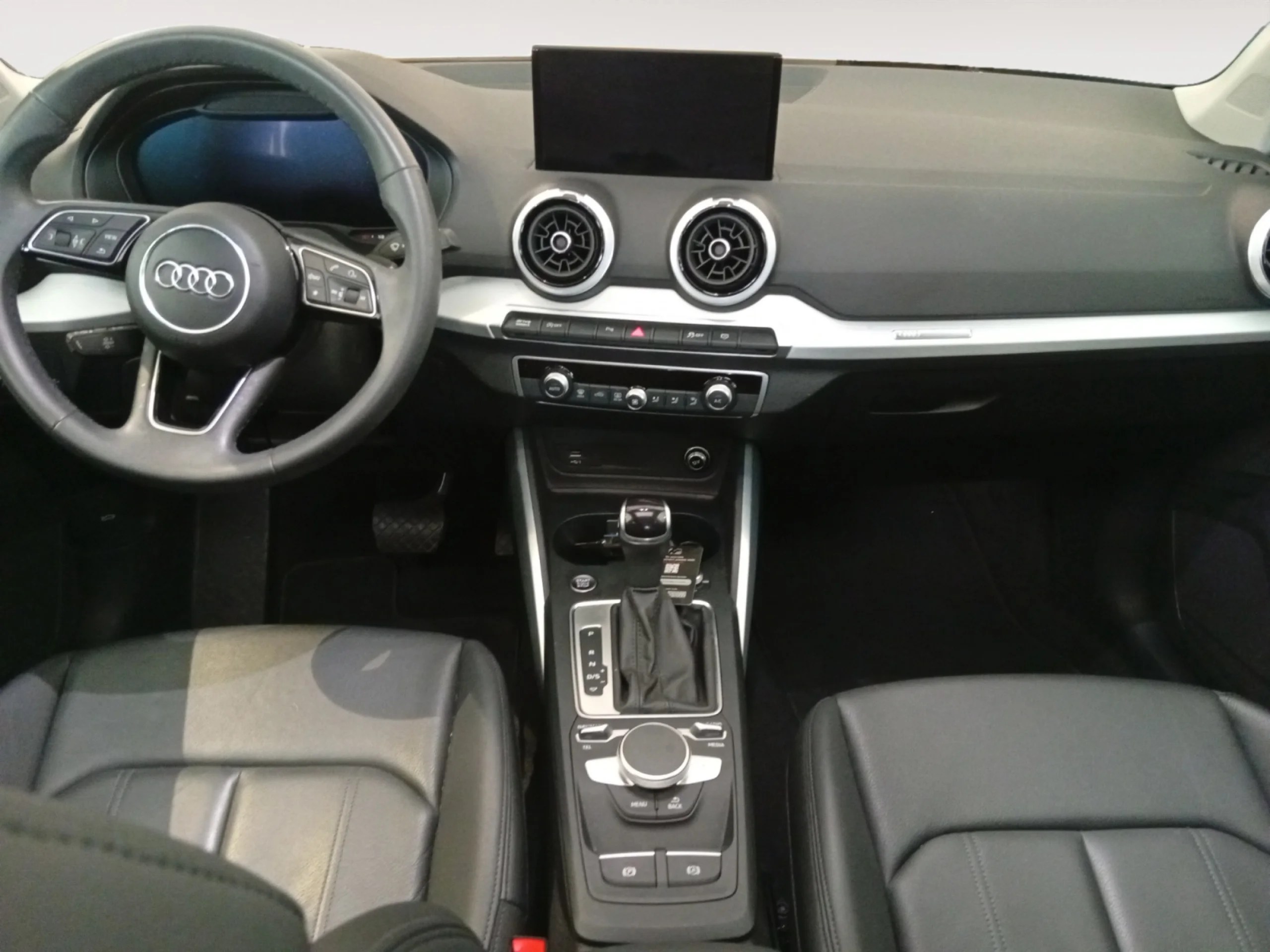 AUDI Q2 S LINE 35 TFSI 110KW (150CV) - Foto 4