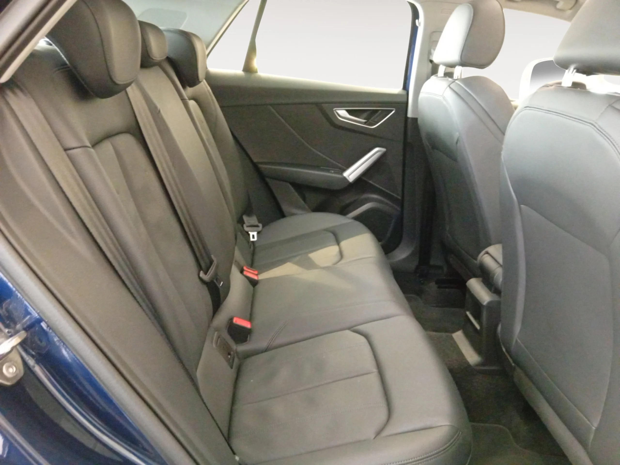 AUDI Q2 S LINE 35 TFSI 110KW (150CV) - Foto 6