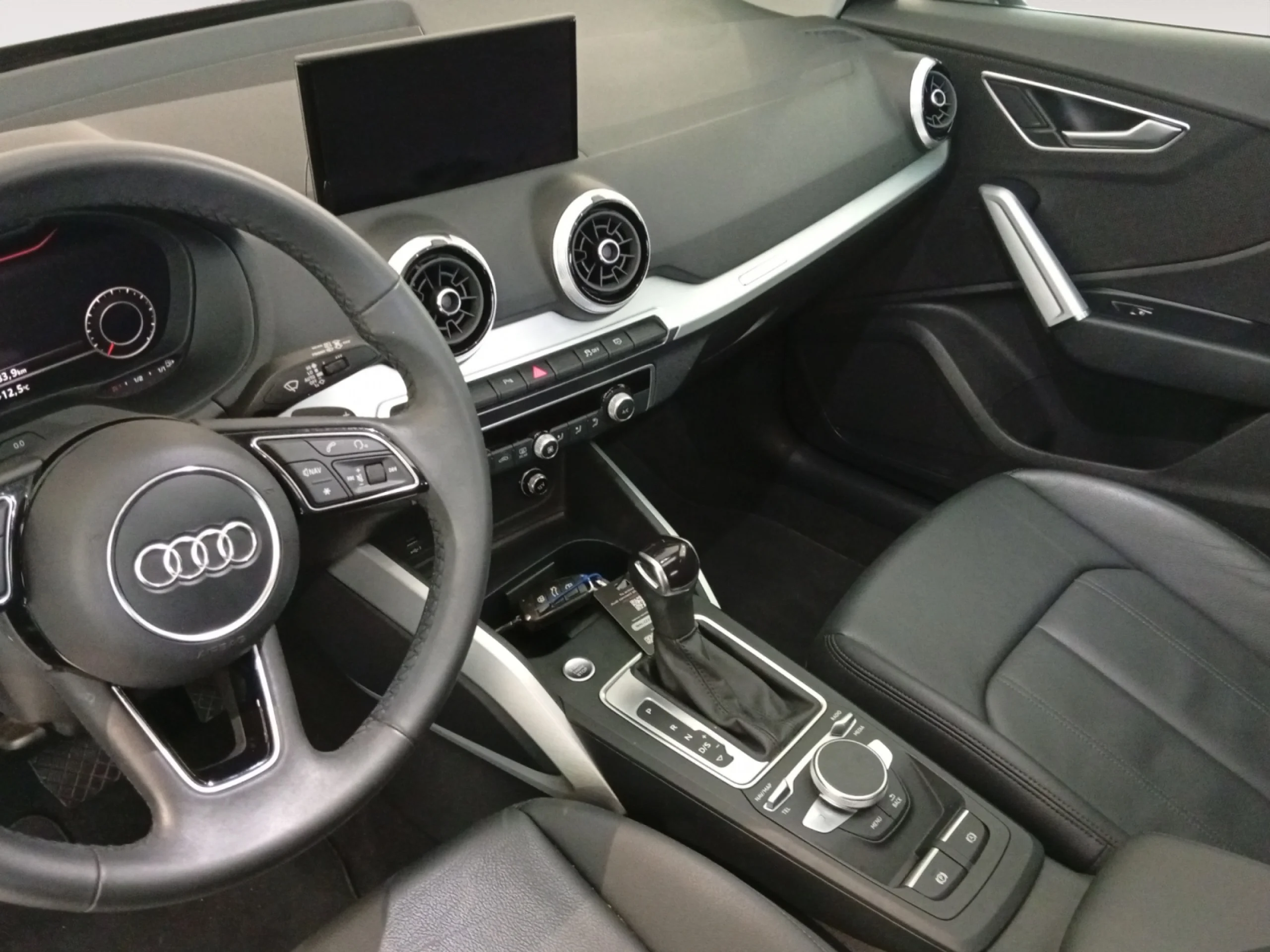 AUDI Q2 S LINE 35 TFSI 110KW (150CV) - Foto 10