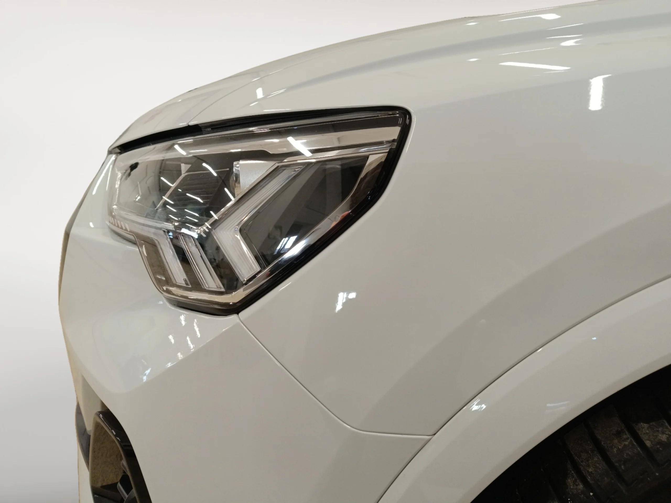 AUDI Q3 BLACK LINE 35 TDI 110KW (150CV) S TRONIC - Foto 14