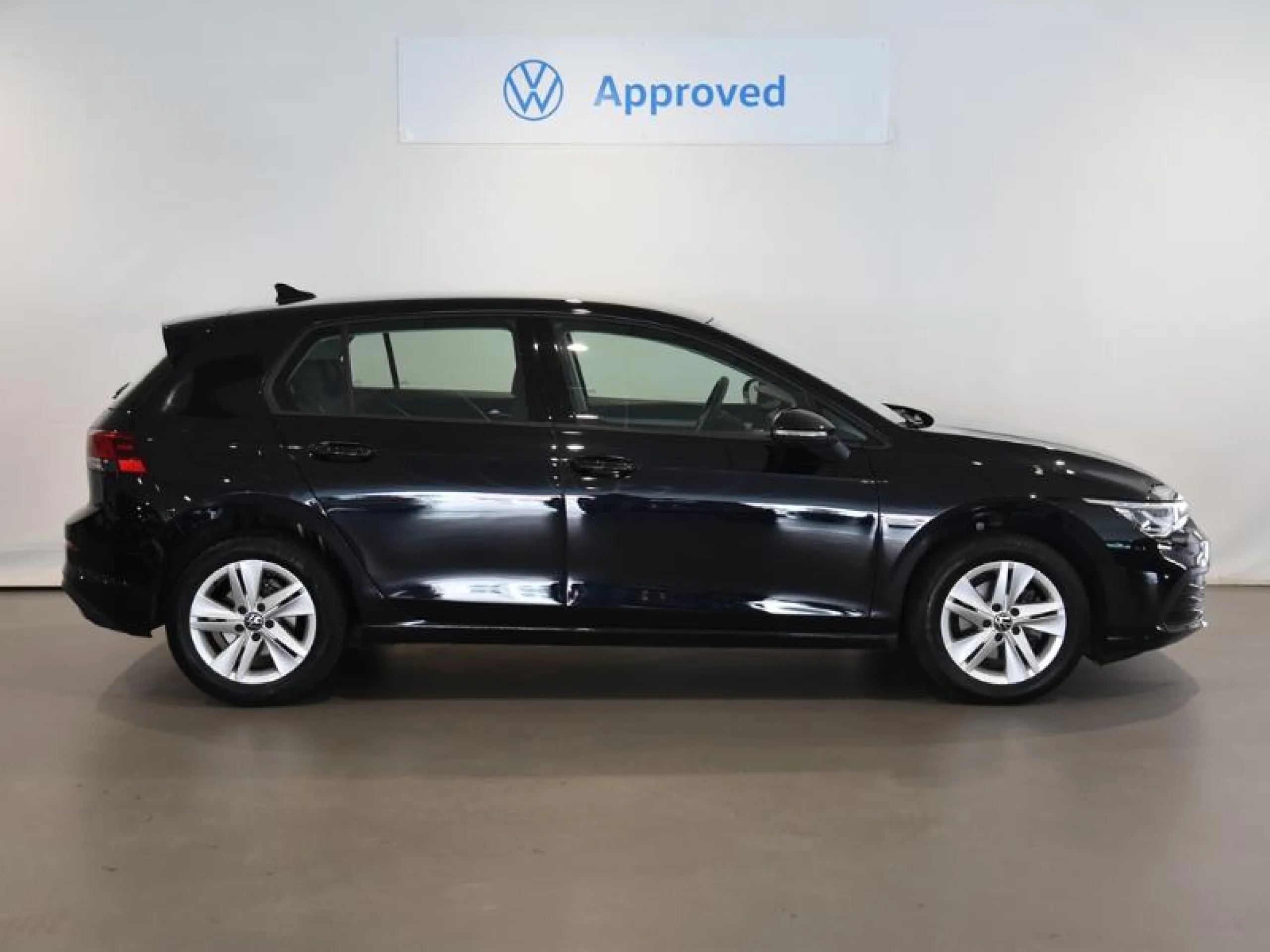 VOLKSWAGEN GOLF 1.0 ETSI 81KW (110CV) DSG - Foto 3