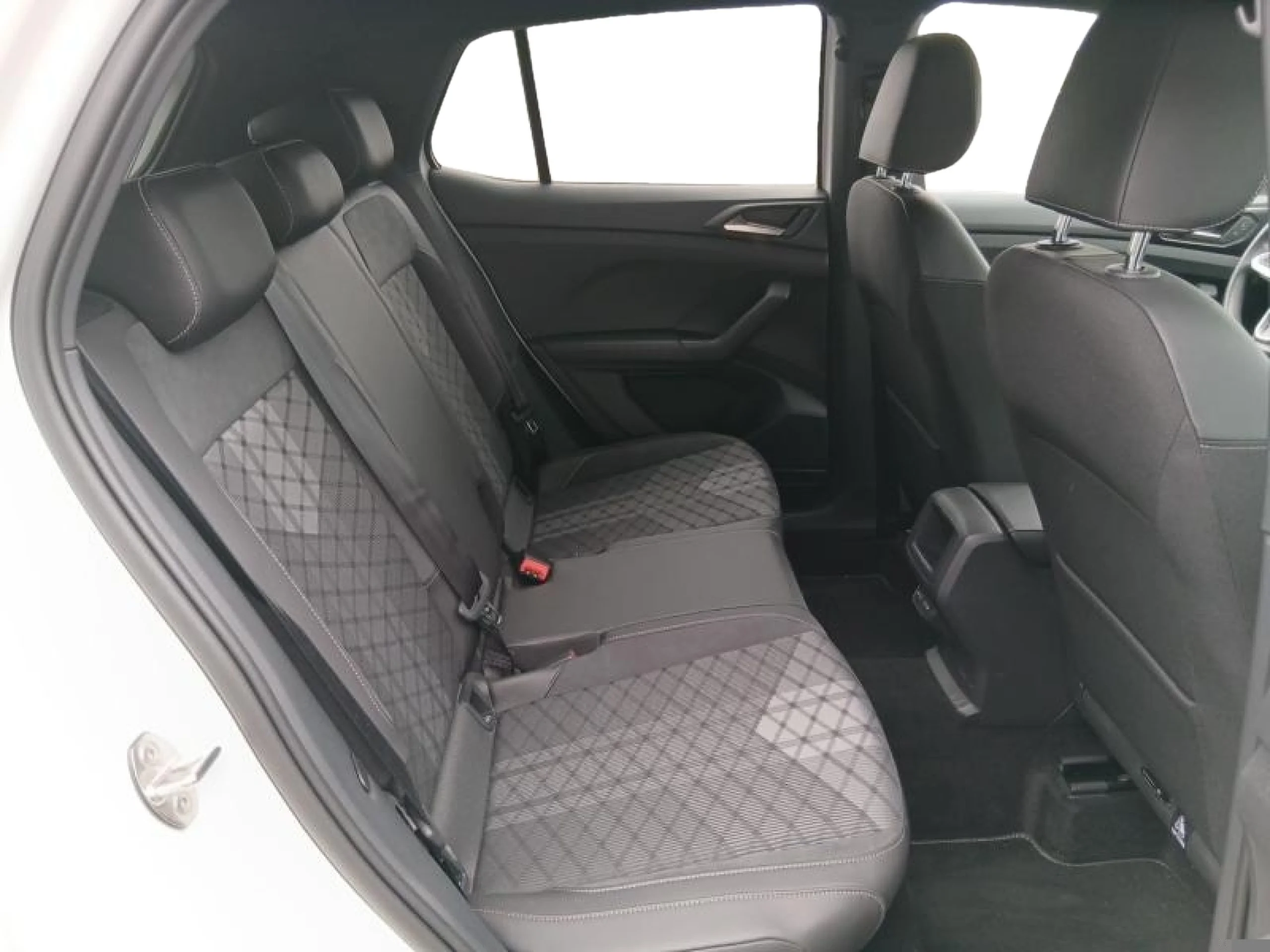 VOLKSWAGEN T CROSS R LINE 1.5 TSI 110KW (150CV) DSG - Foto 6