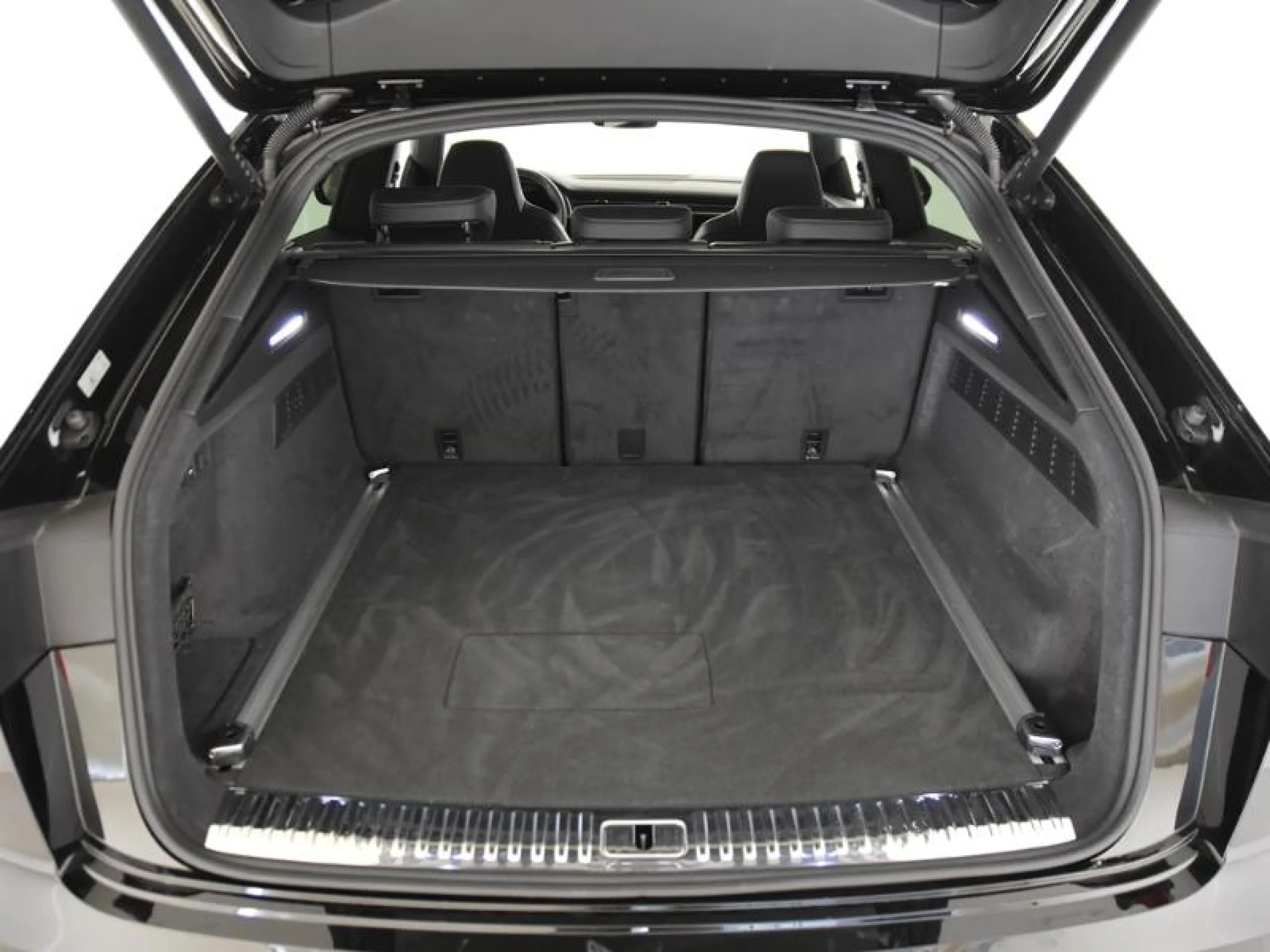 AUDI Q8 BLACK LINE 55 TFSIE 290KW QUATTRO TIPTRO - Foto 7