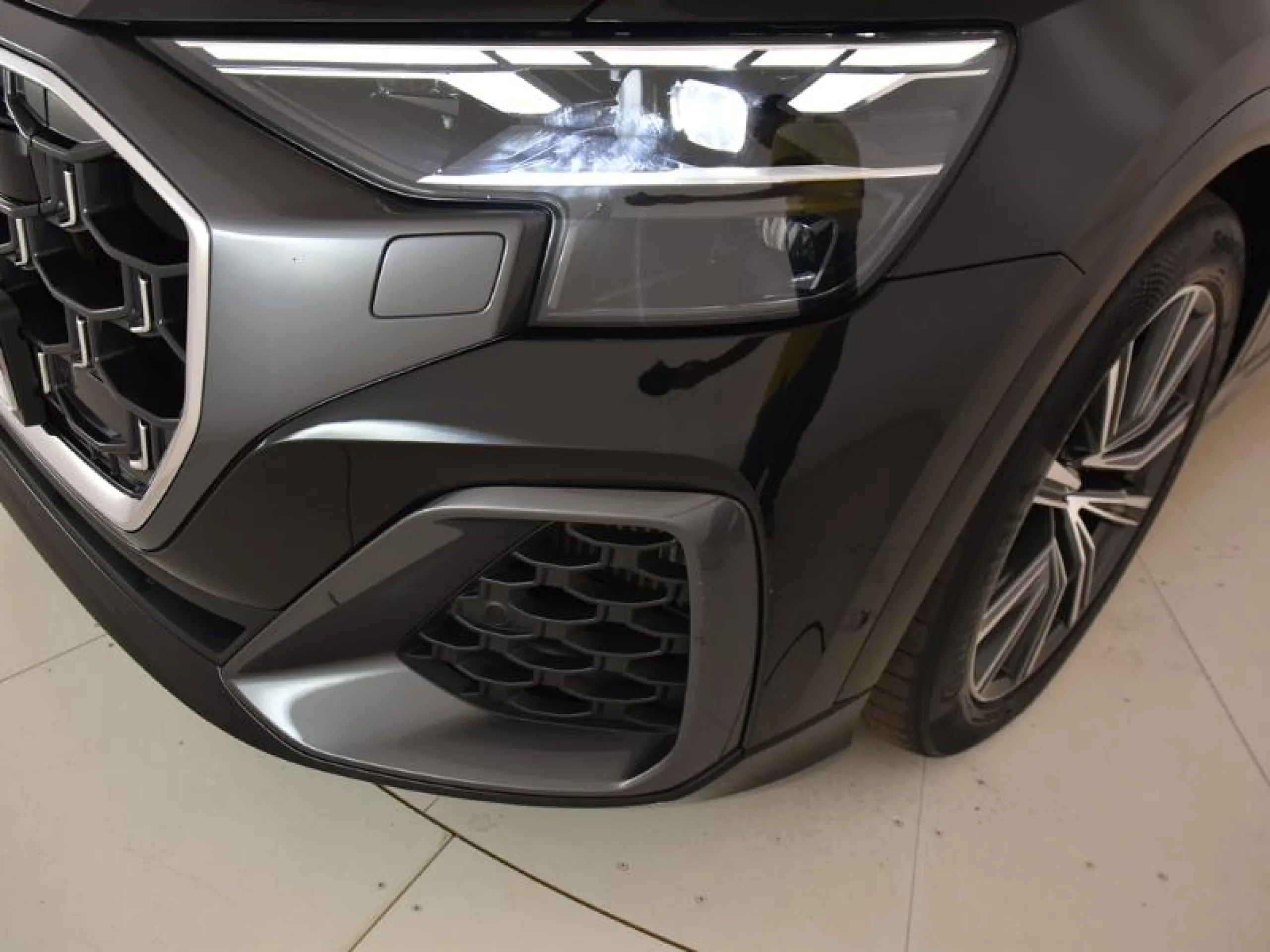 AUDI Q8 BLACK LINE 55 TFSIE 290KW QUATTRO TIPTRO - Foto 25