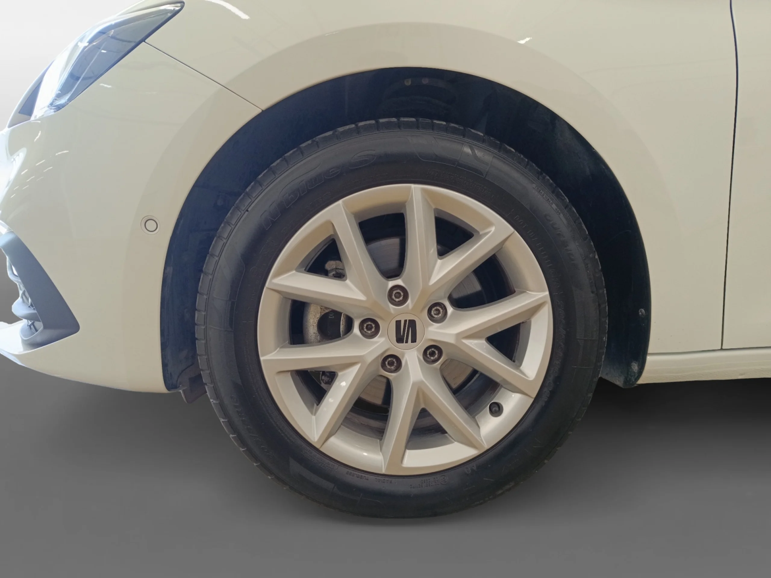 SEAT LEON 2.0 TDI 85KW STYLE XL - Foto 8