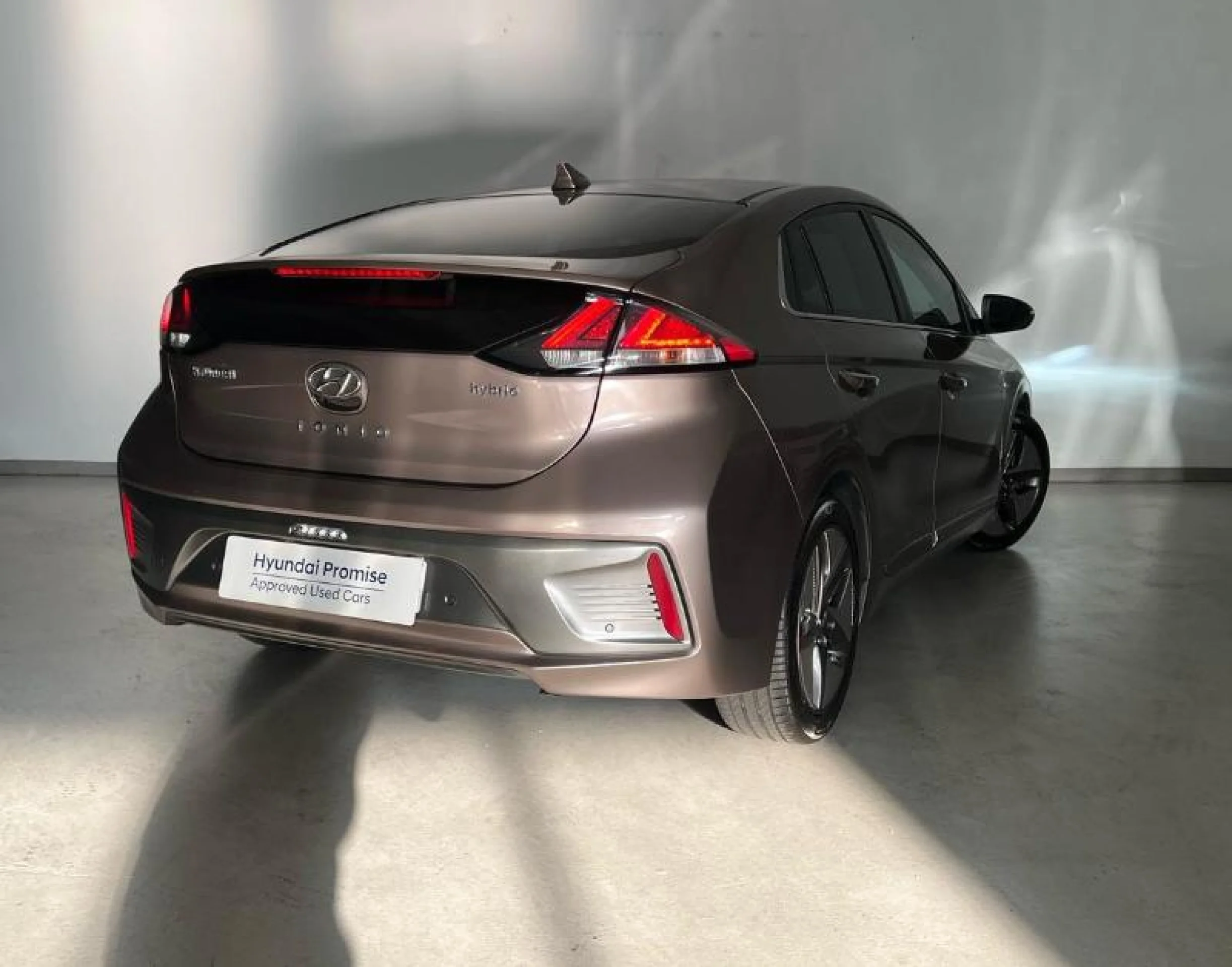 HYUNDAI IONIQ 1.6 GDI HEV TECNO DT - Foto 2
