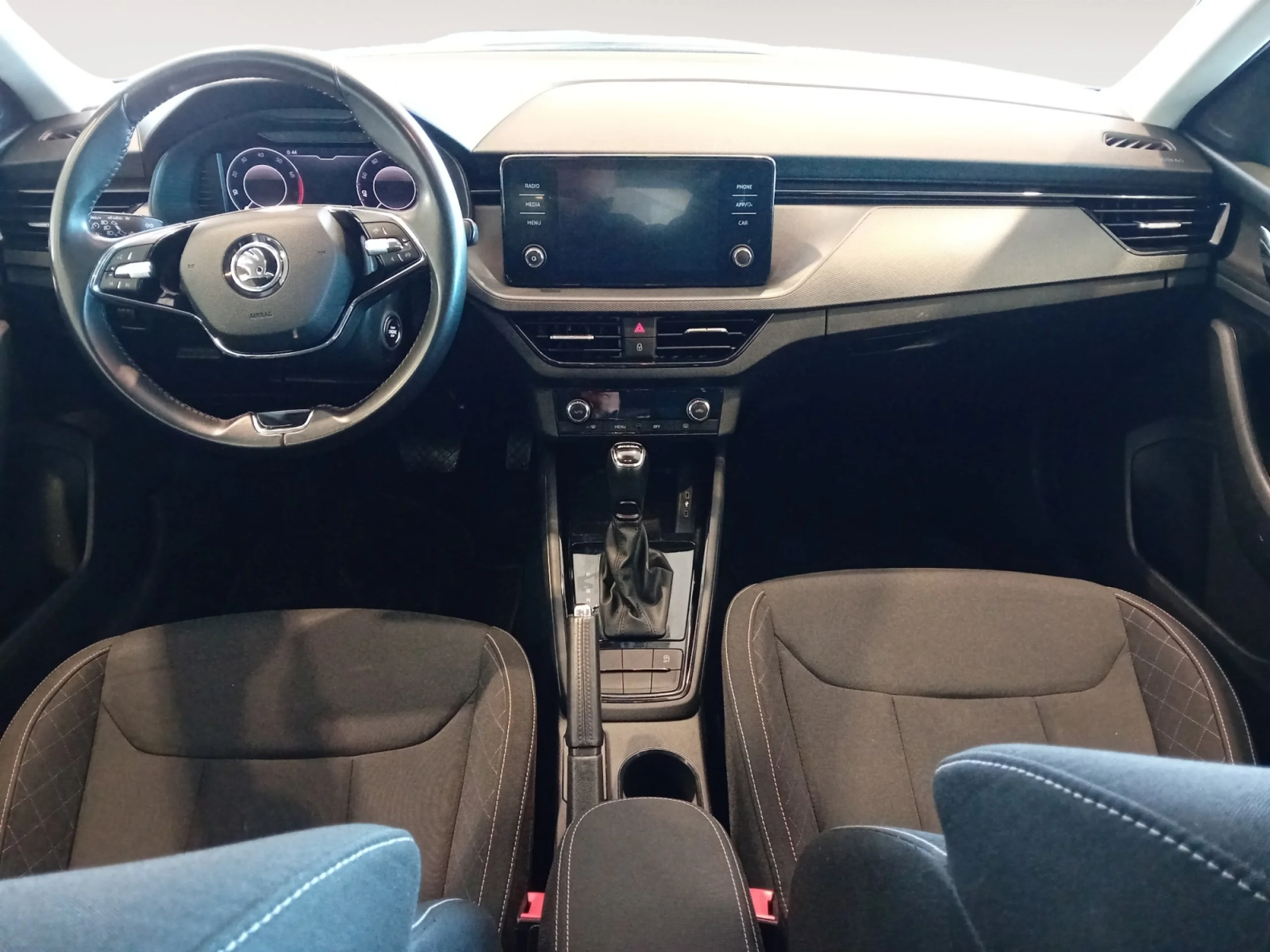 SKODA KAMIQ 1.0 TSI 81KW (110CV) DSG AMBITION - Foto 4