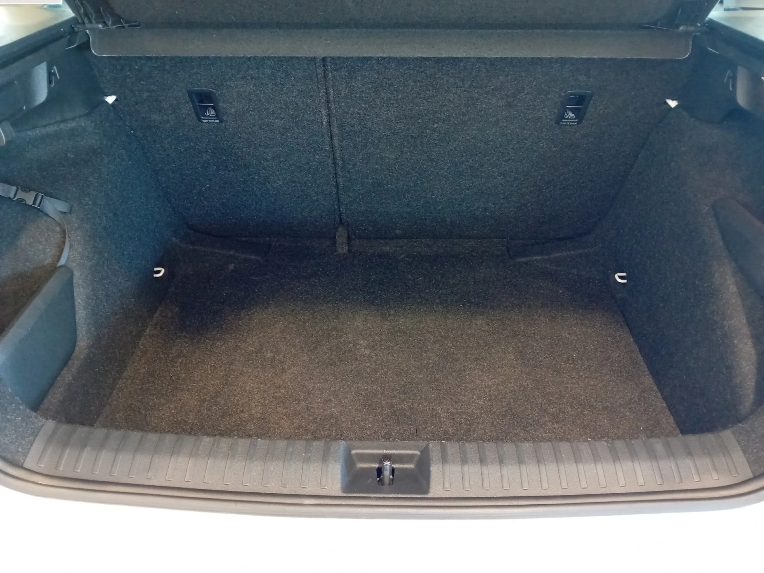 SKODA KAMIQ 1.0 TSI 81KW (110CV) DSG AMBITION - Foto 8