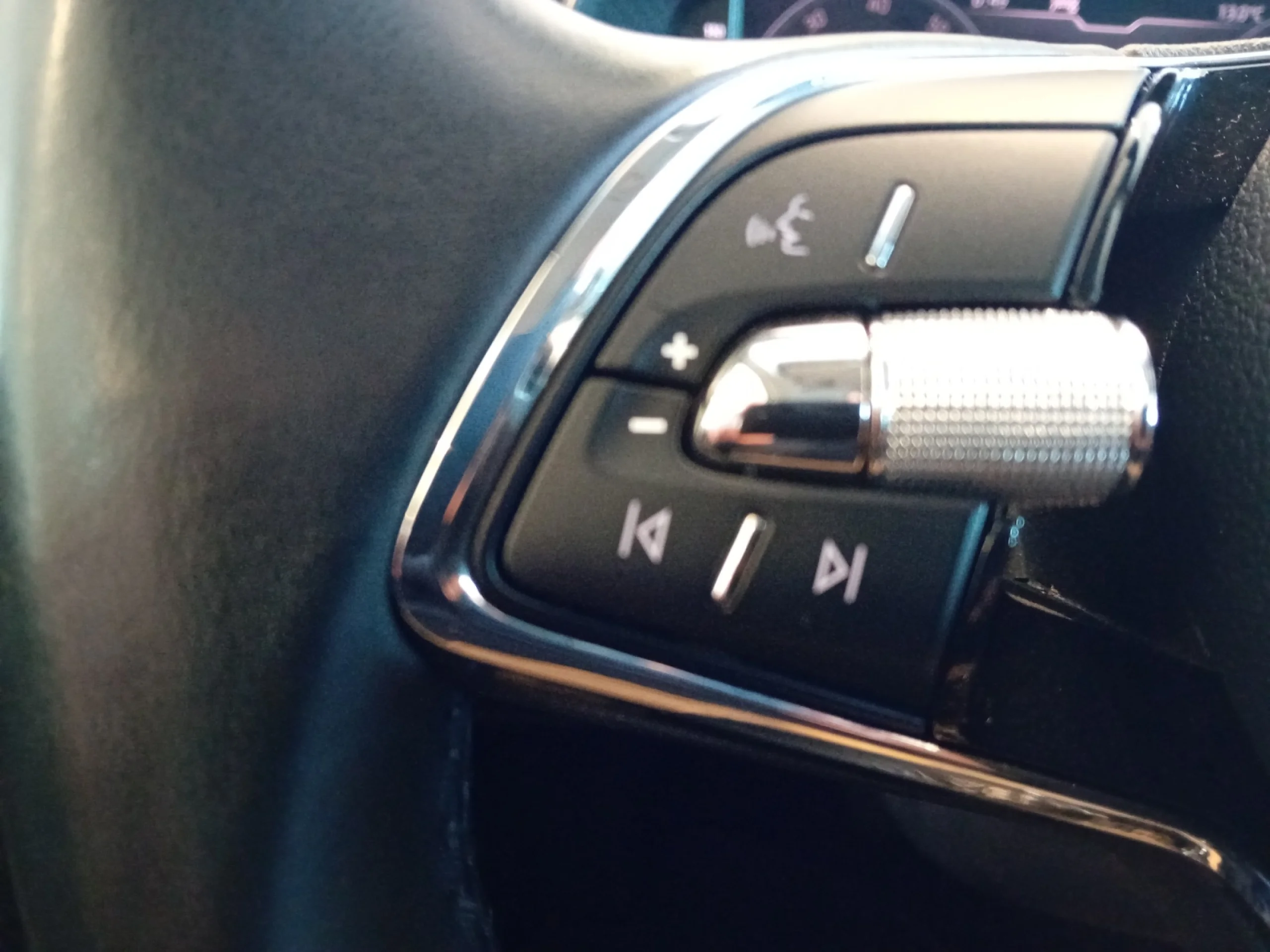 SKODA KAMIQ 1.0 TSI 81KW (110CV) DSG AMBITION - Foto 15