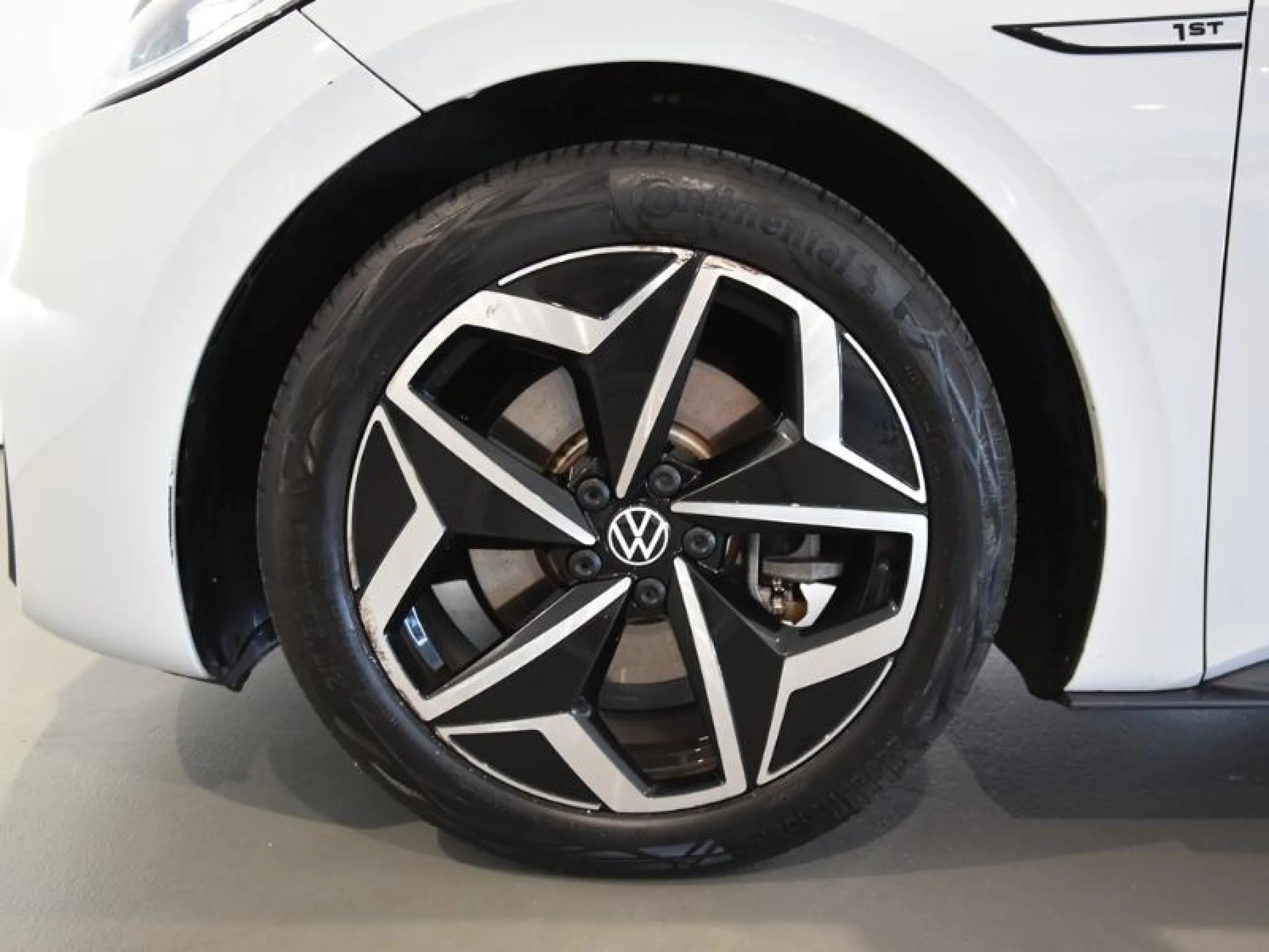 VOLKSWAGEN ID.3 PRO PERFORMANCE 150KW(205CV) AUTOMÁTICO - Foto 8