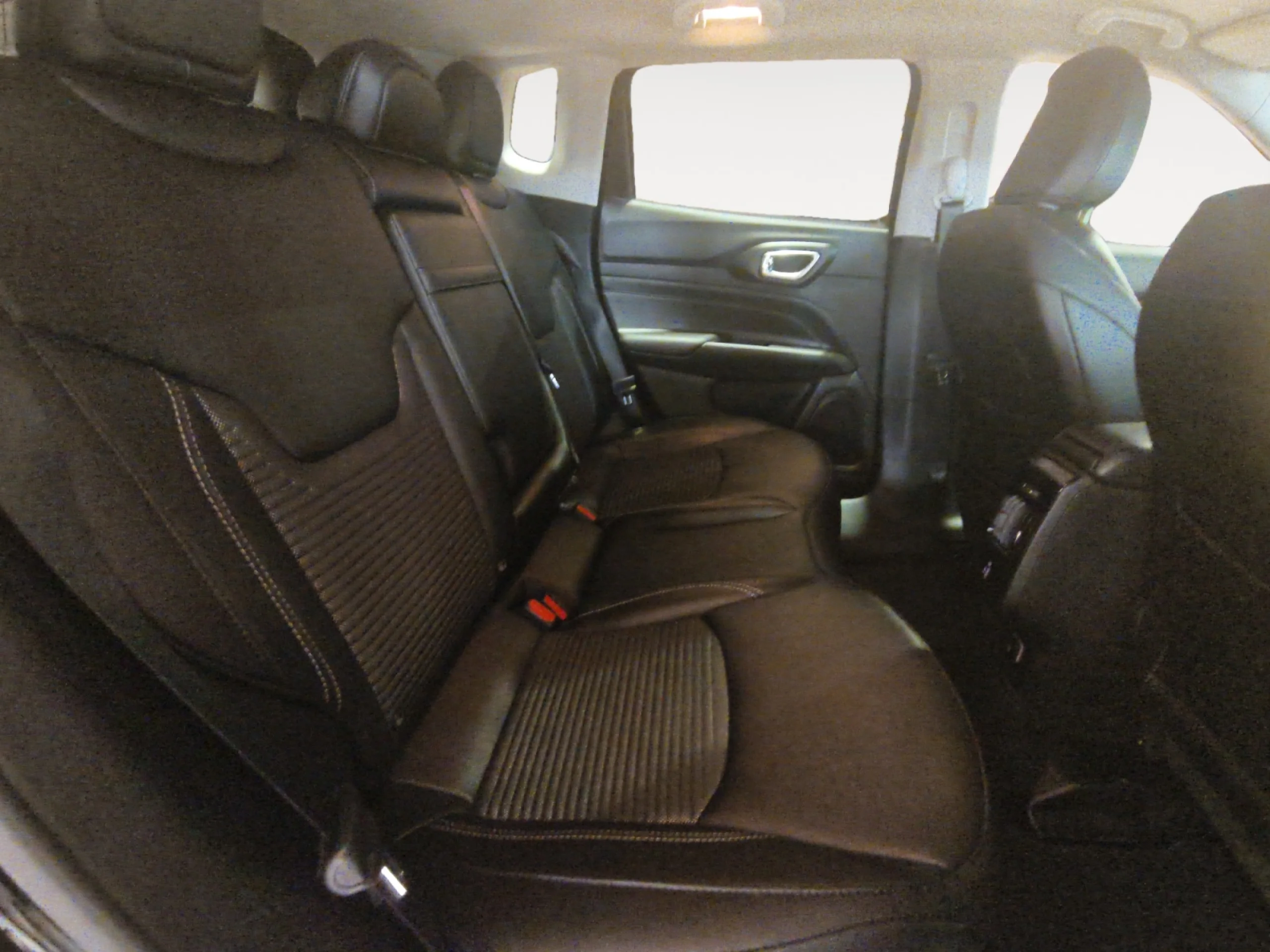 JEEP COMPASS 1.3 GSE T4 96KW (130CV) LIMITED MT FWD - Foto 6
