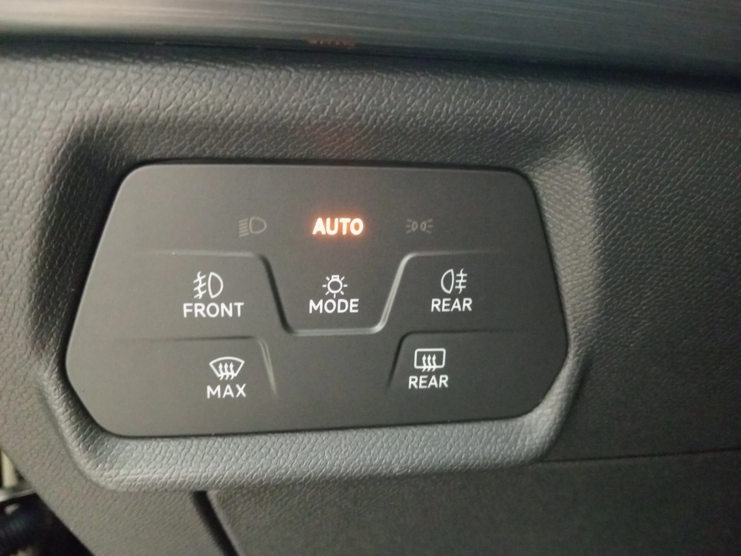 CUPRA FORMENTOR 1.5 TSI 110KW (150 CV) DSG - Foto 17