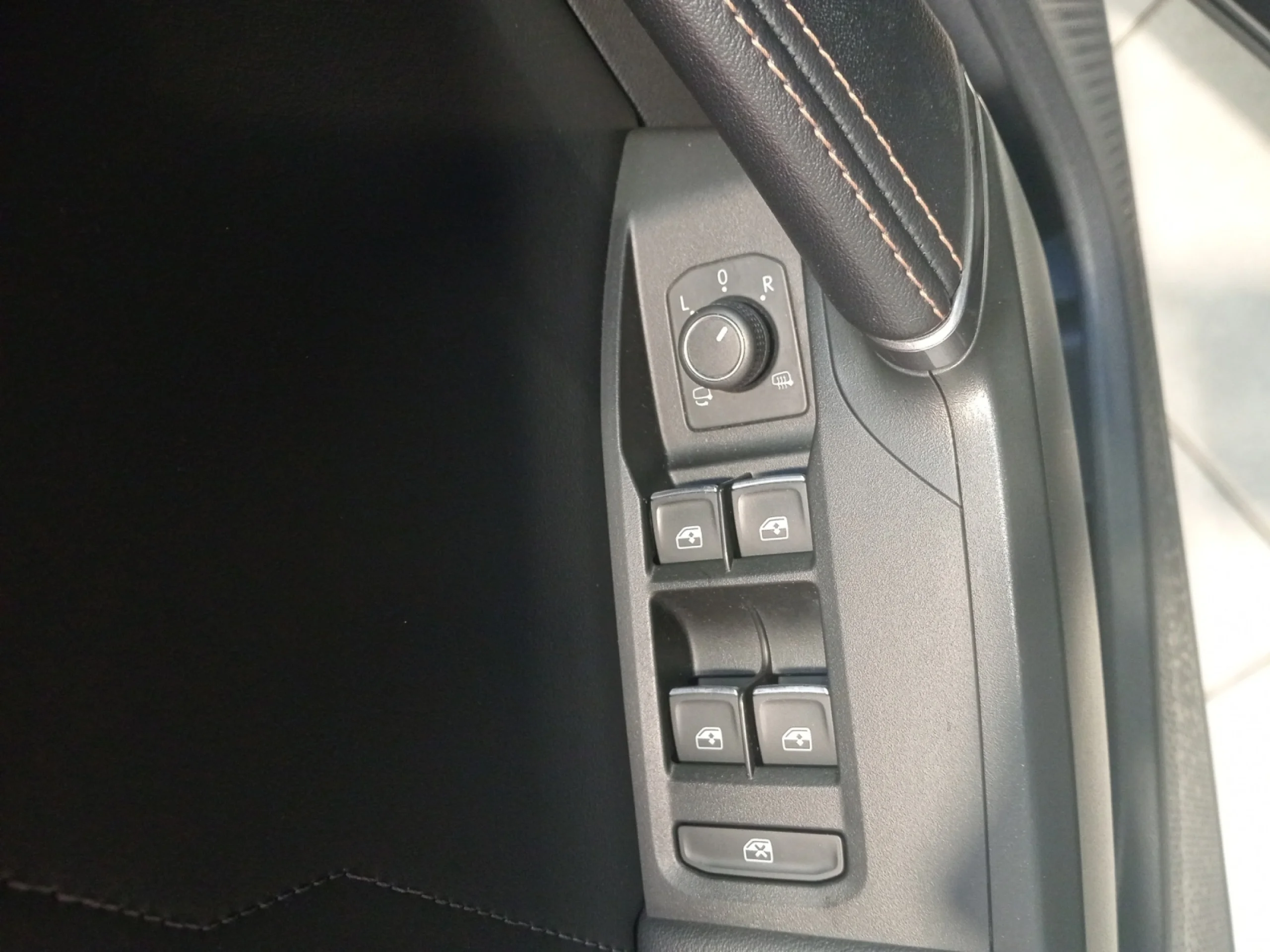 CUPRA FORMENTOR 1.5 TSI 110KW (150 CV) DSG - Foto 18
