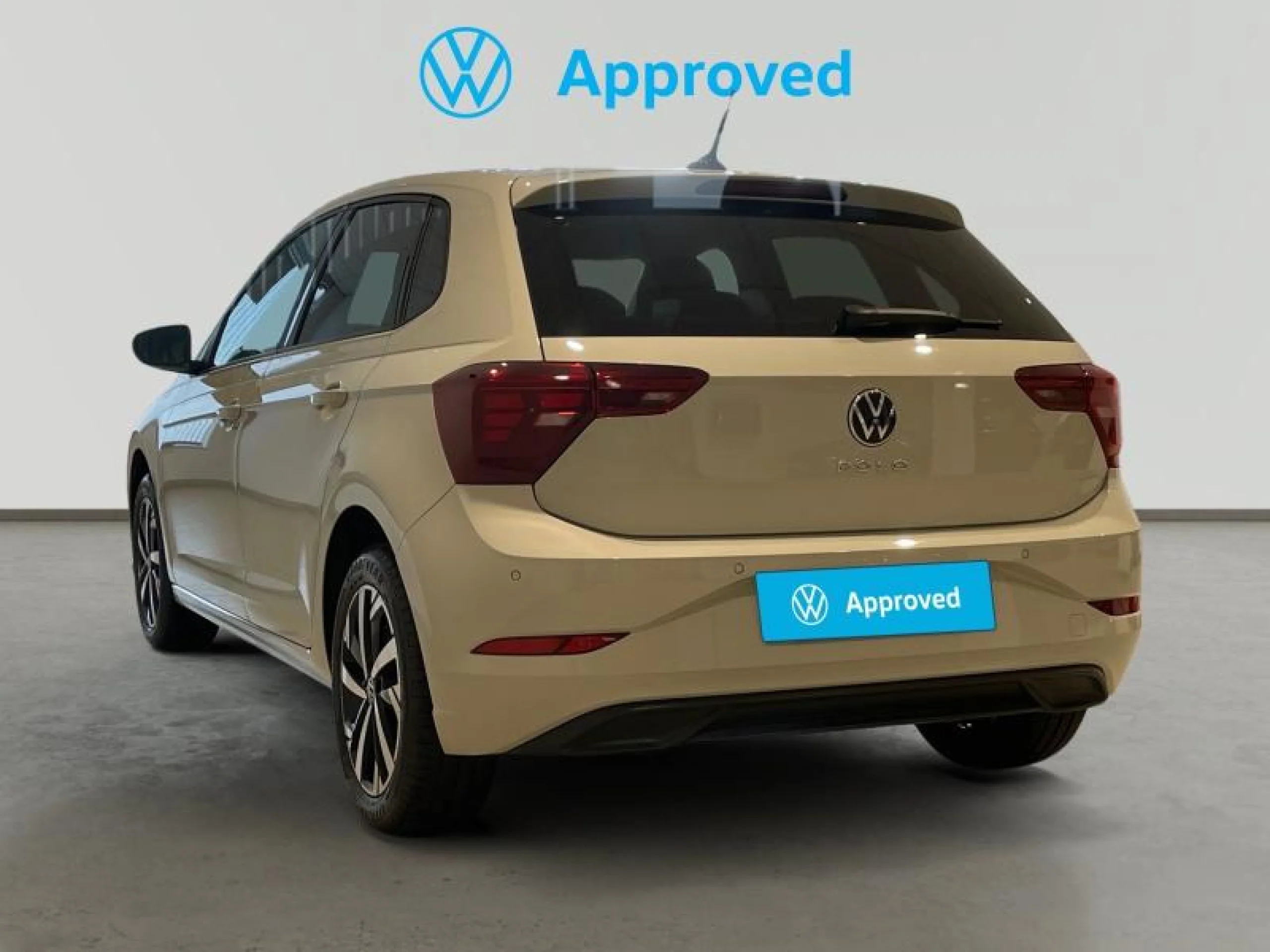 VOLKSWAGEN POLO POLO M S 1.0 TSI 70 KW (95 CV)  AUTOM TICO DSG 7 VEL. - Foto 2