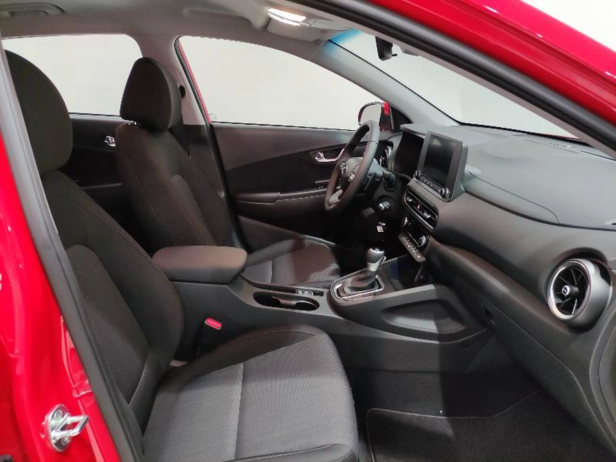 HYUNDAI KONA 1.6 GDI HEV MAXX DCT - Foto 4