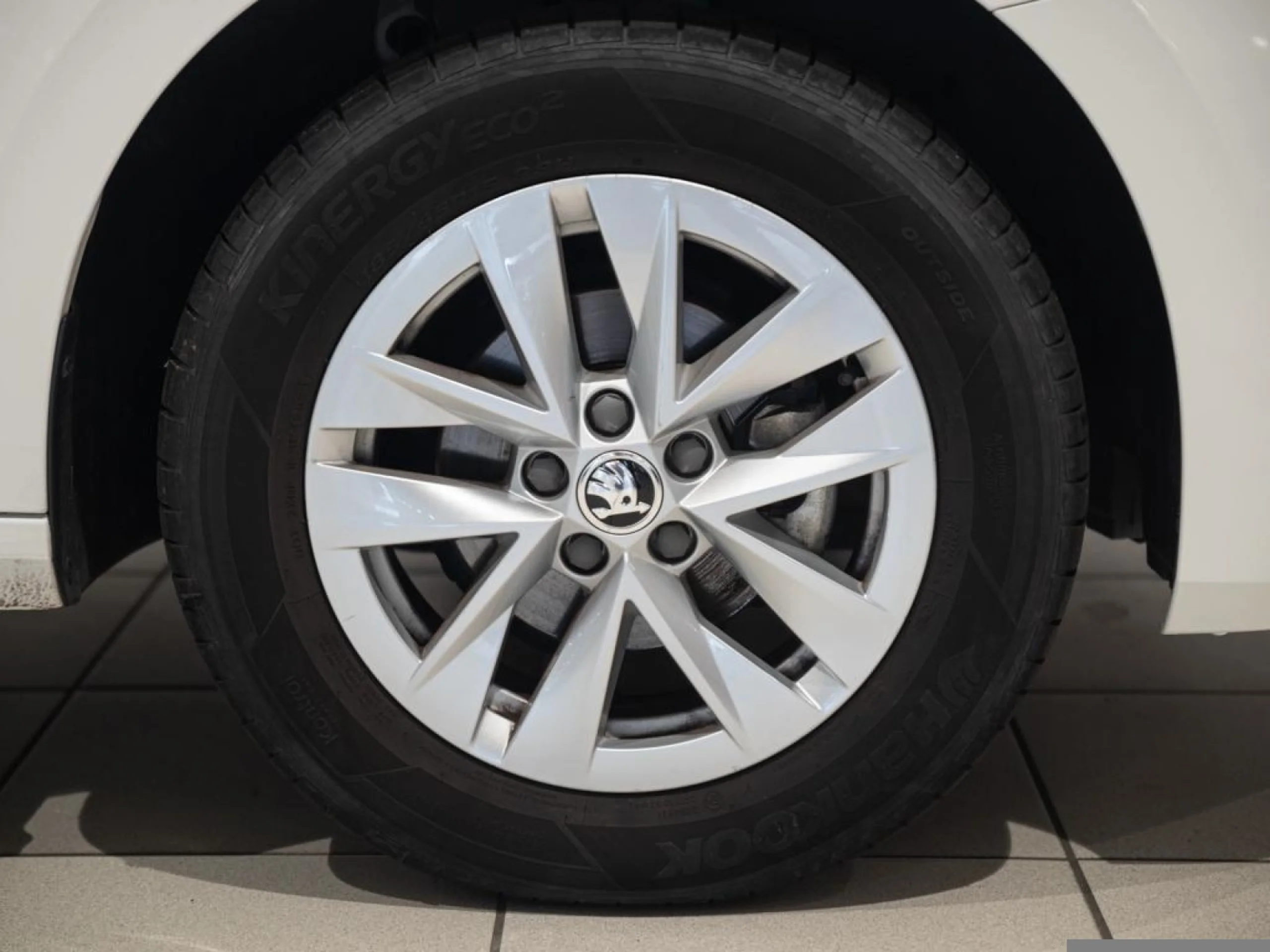 SKODA FABIA 1.0 MPI 59KW (80CV) SELECTION - Foto 8