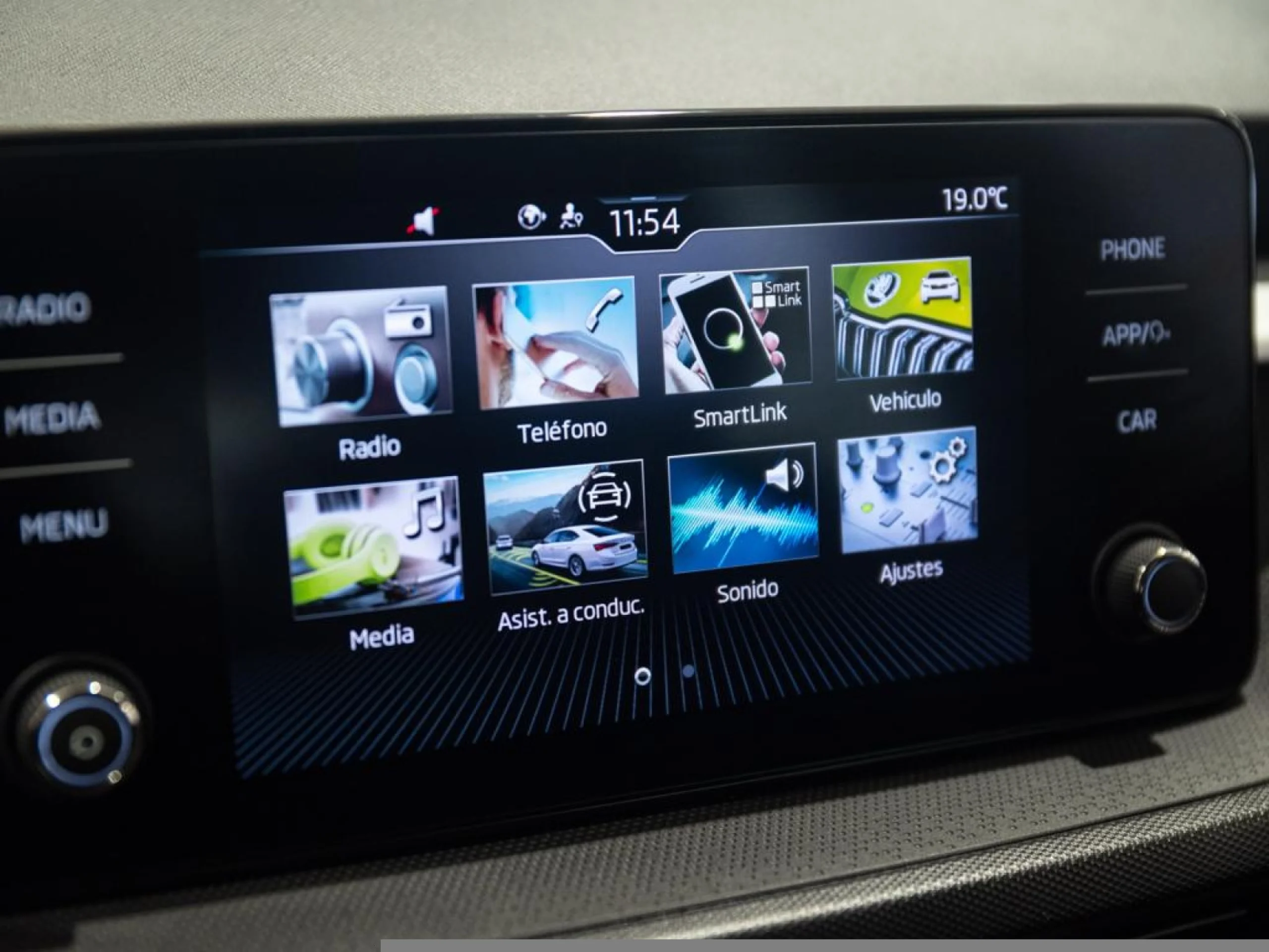 SKODA FABIA 1.0 MPI 59KW (80CV) SELECTION - Foto 12