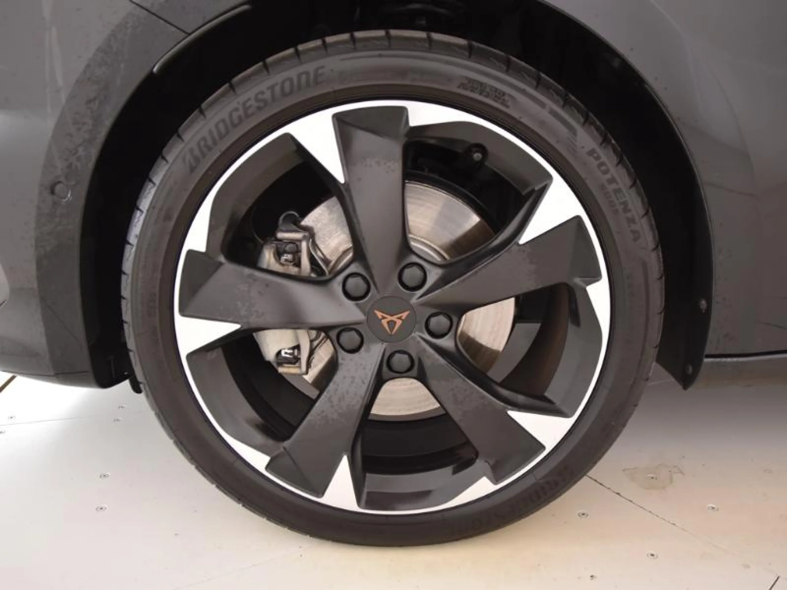 CUPRA LEON 2.0 TSI 140KW (190CV) DSG - Foto 8