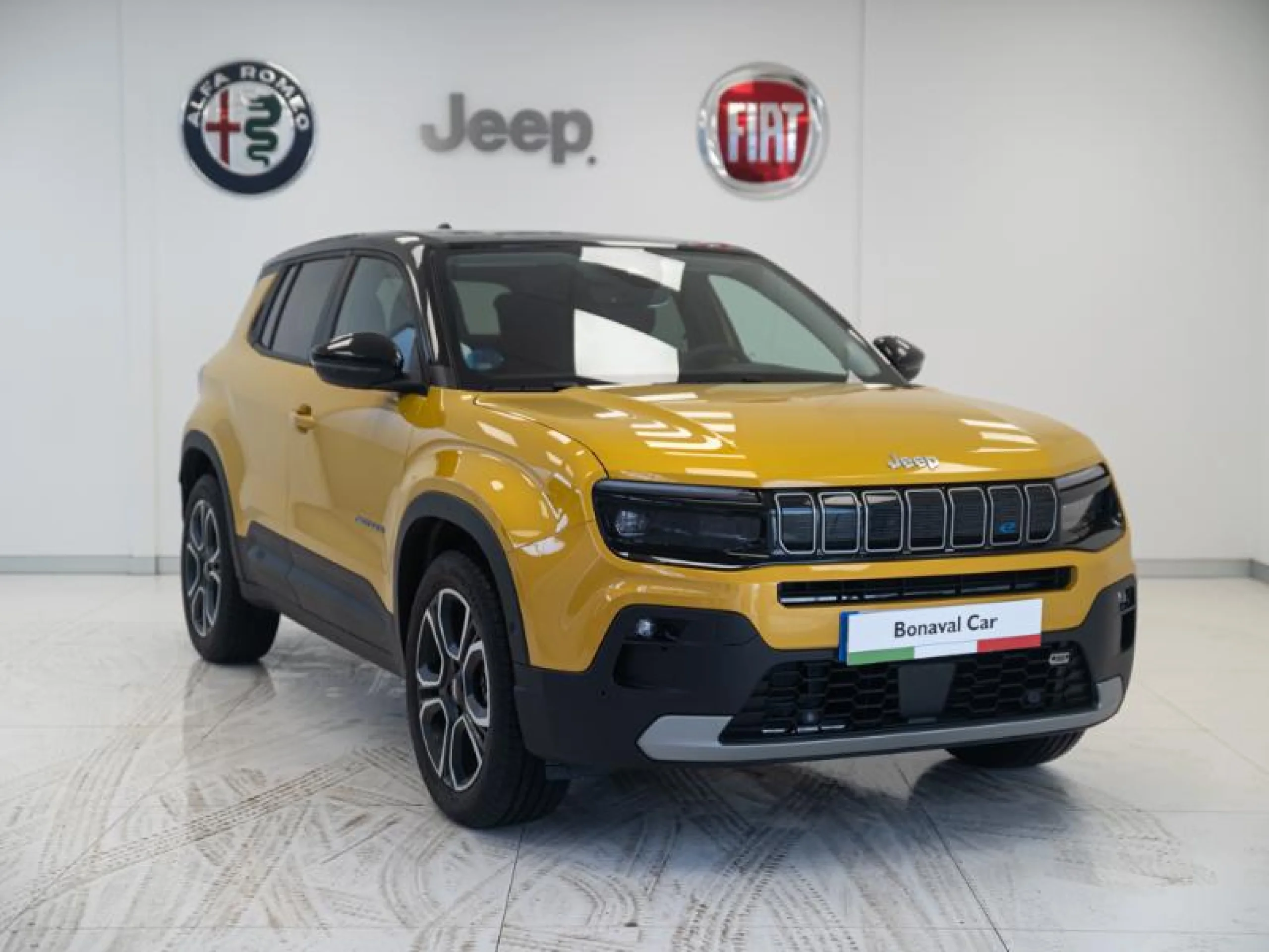 JEEP AVENGER BEV 115KW (156CV) SUMMIT - Foto 1