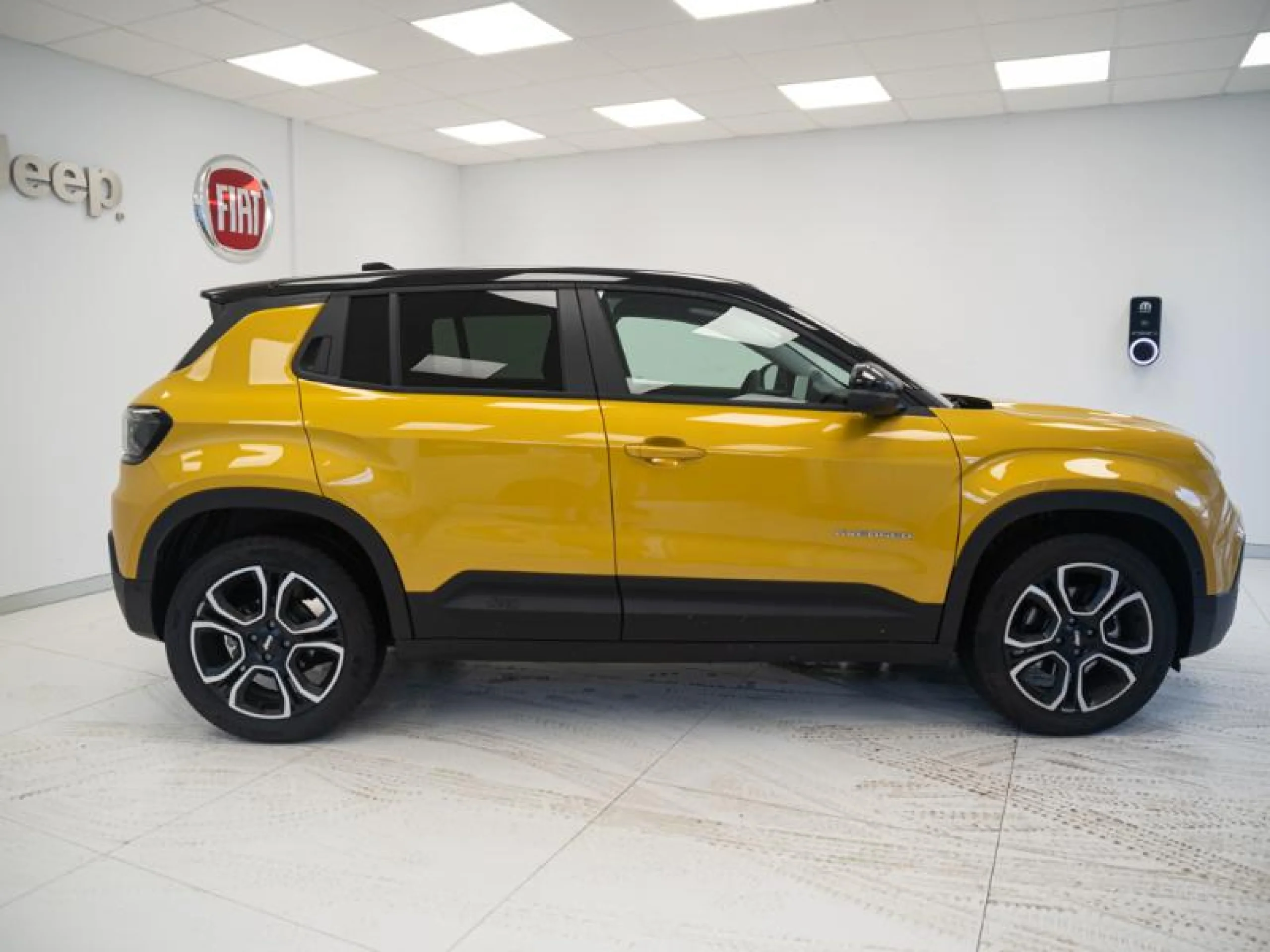 JEEP AVENGER BEV 115KW (156CV) SUMMIT - Foto 3