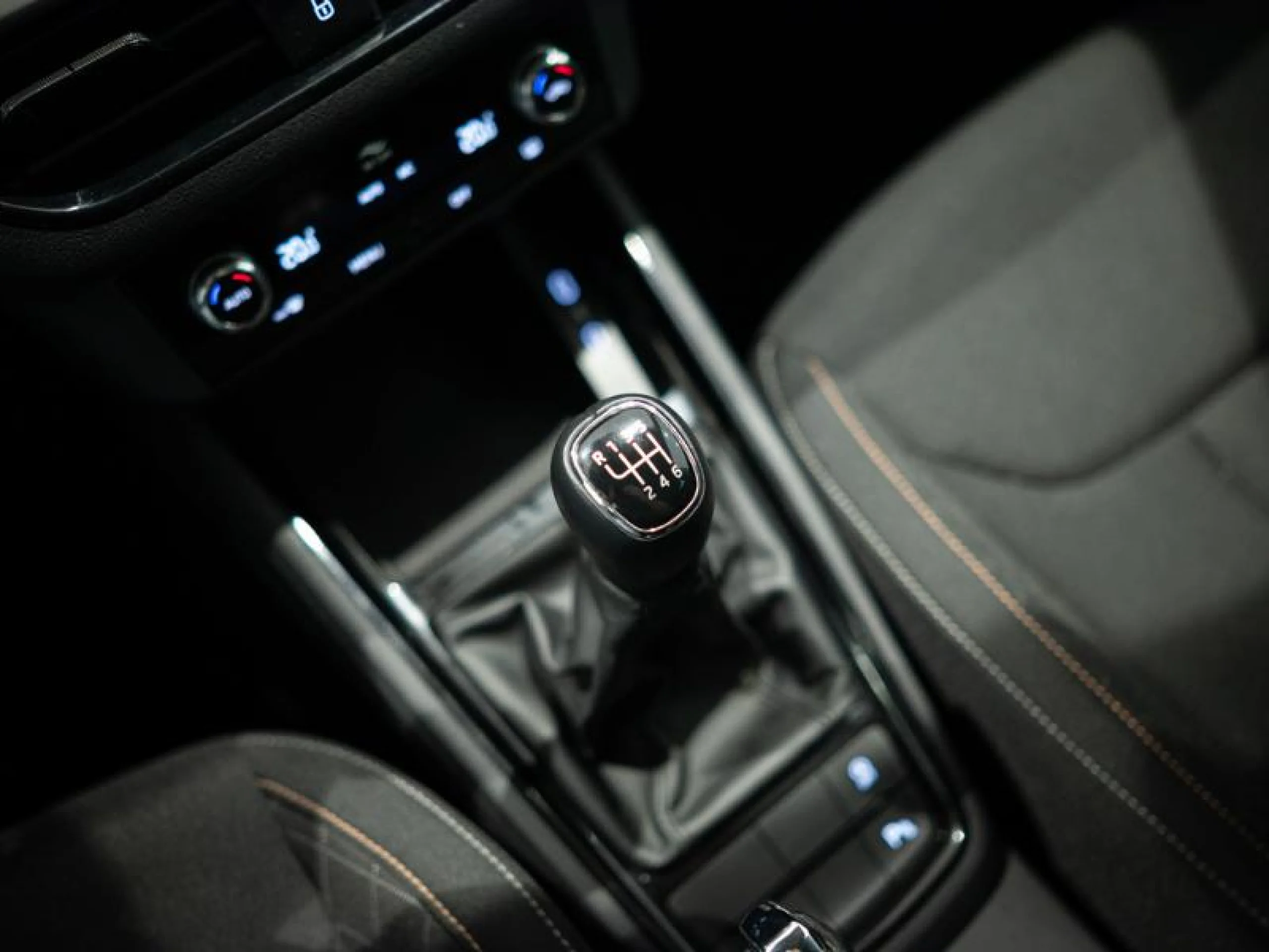 SKODA KAMIQ 1.0 TSI 81KW (110CV) AMBITION - Foto 14