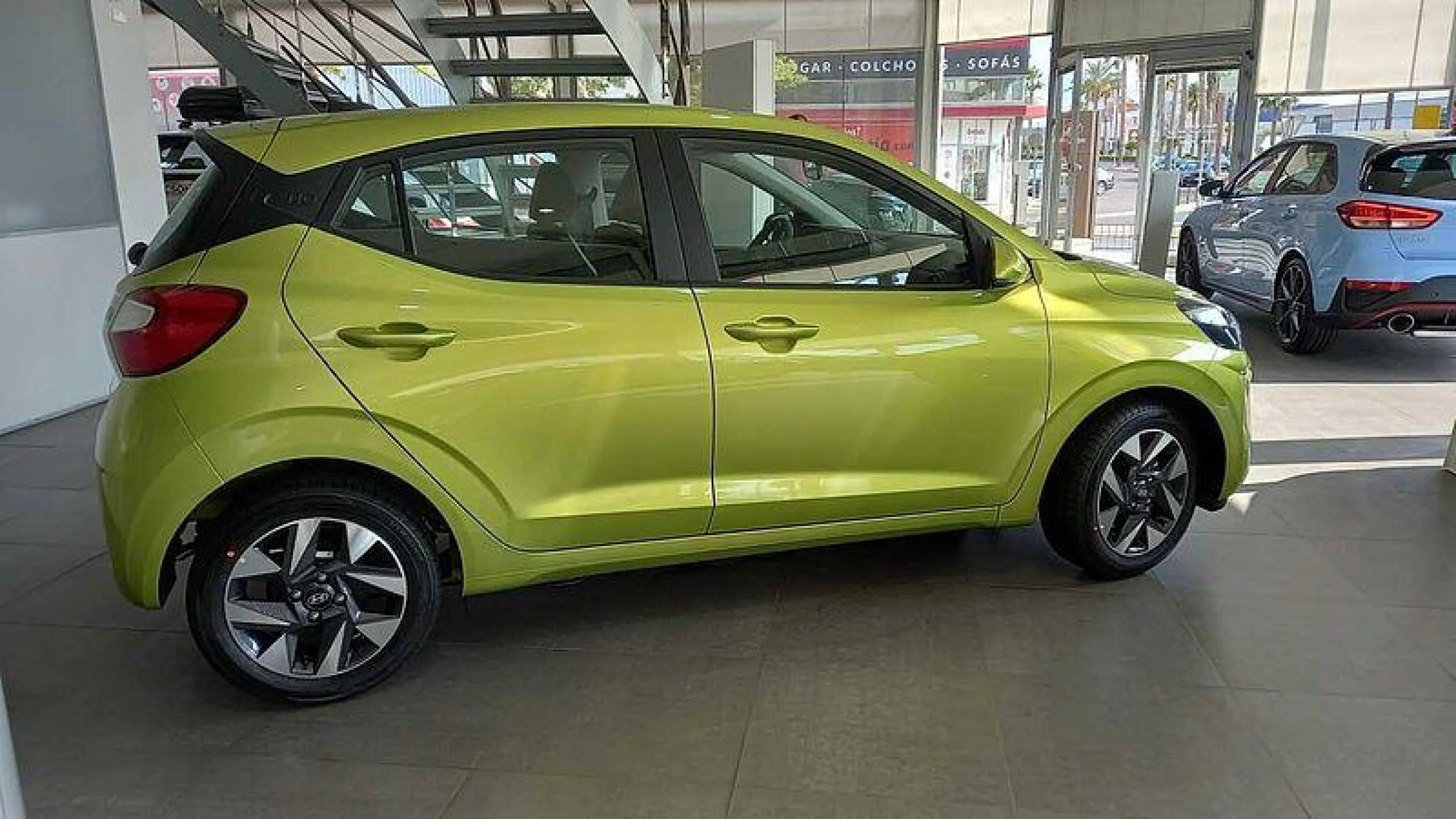 HYUNDAI I10 1.0 ESSENCE - Foto 3