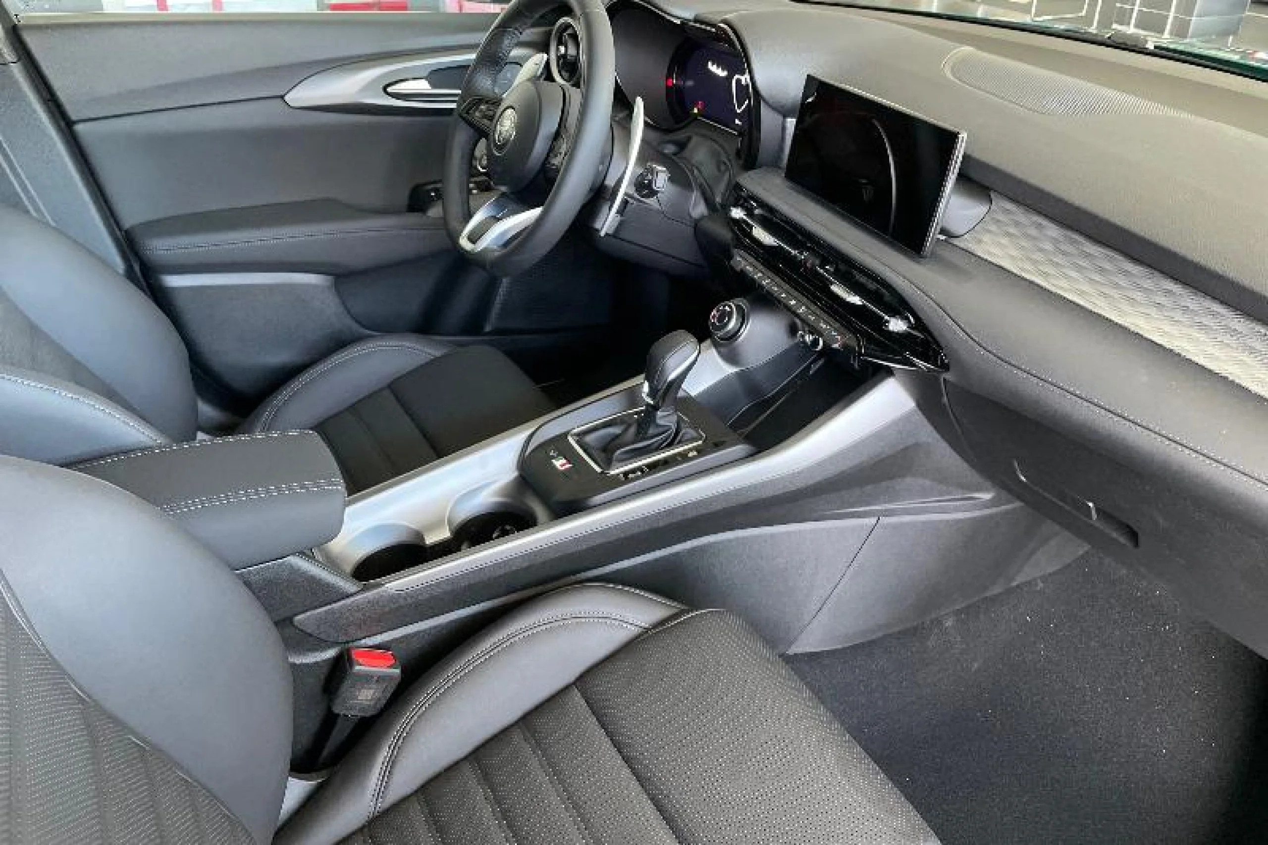 ALFA ROMEO TONALE 1.5 MHEV GASOLINA 130 CV SPECIALE FWD - Foto 4