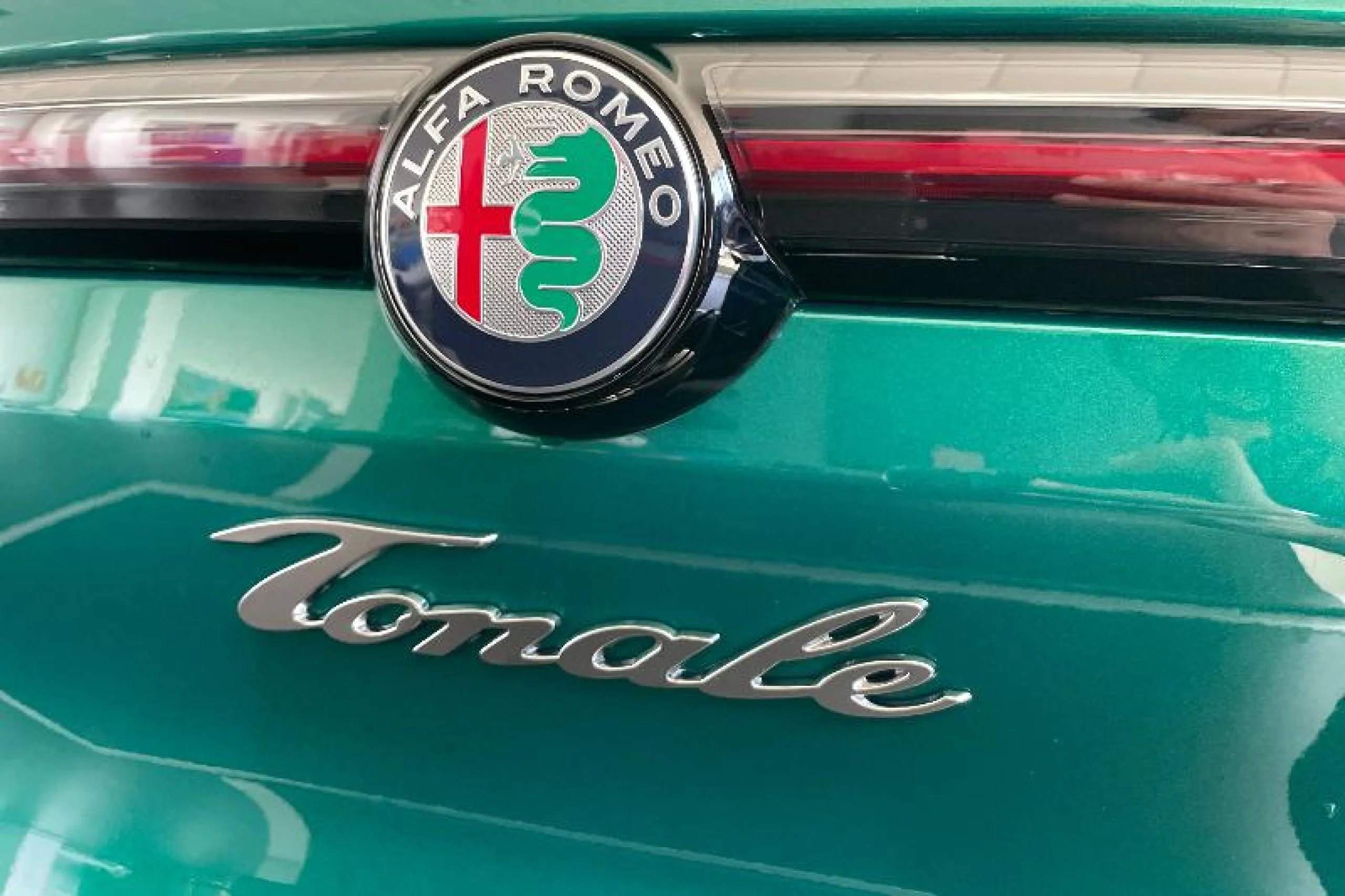 ALFA ROMEO TONALE 1.5 MHEV GASOLINA 130 CV SPECIALE FWD - Foto 17