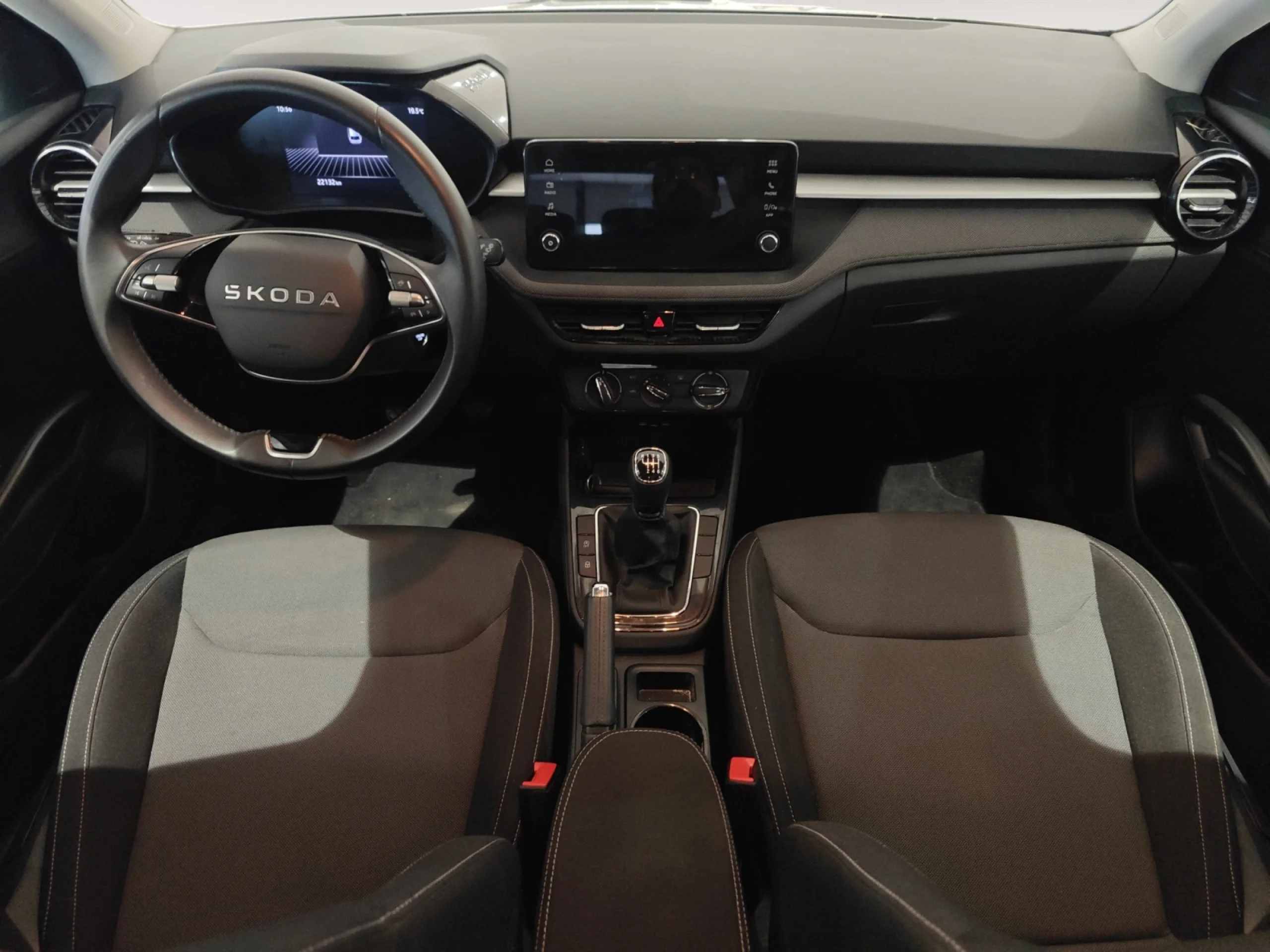 SKODA FABIA 1.0 TSI 85KW (115CV) SELECTION - Foto 4