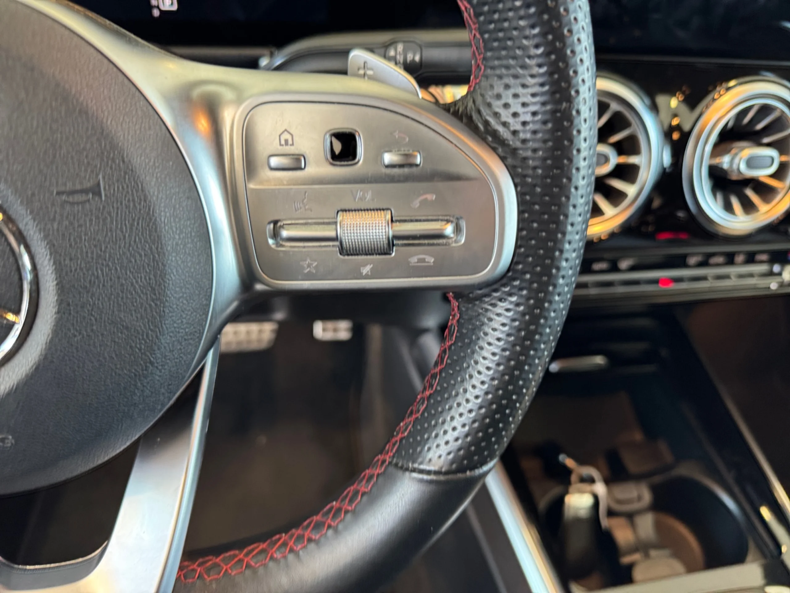 MERCEDES-BENZ Glb 1.3 GLB 200 DCT 120KW (163CV) - Foto 10