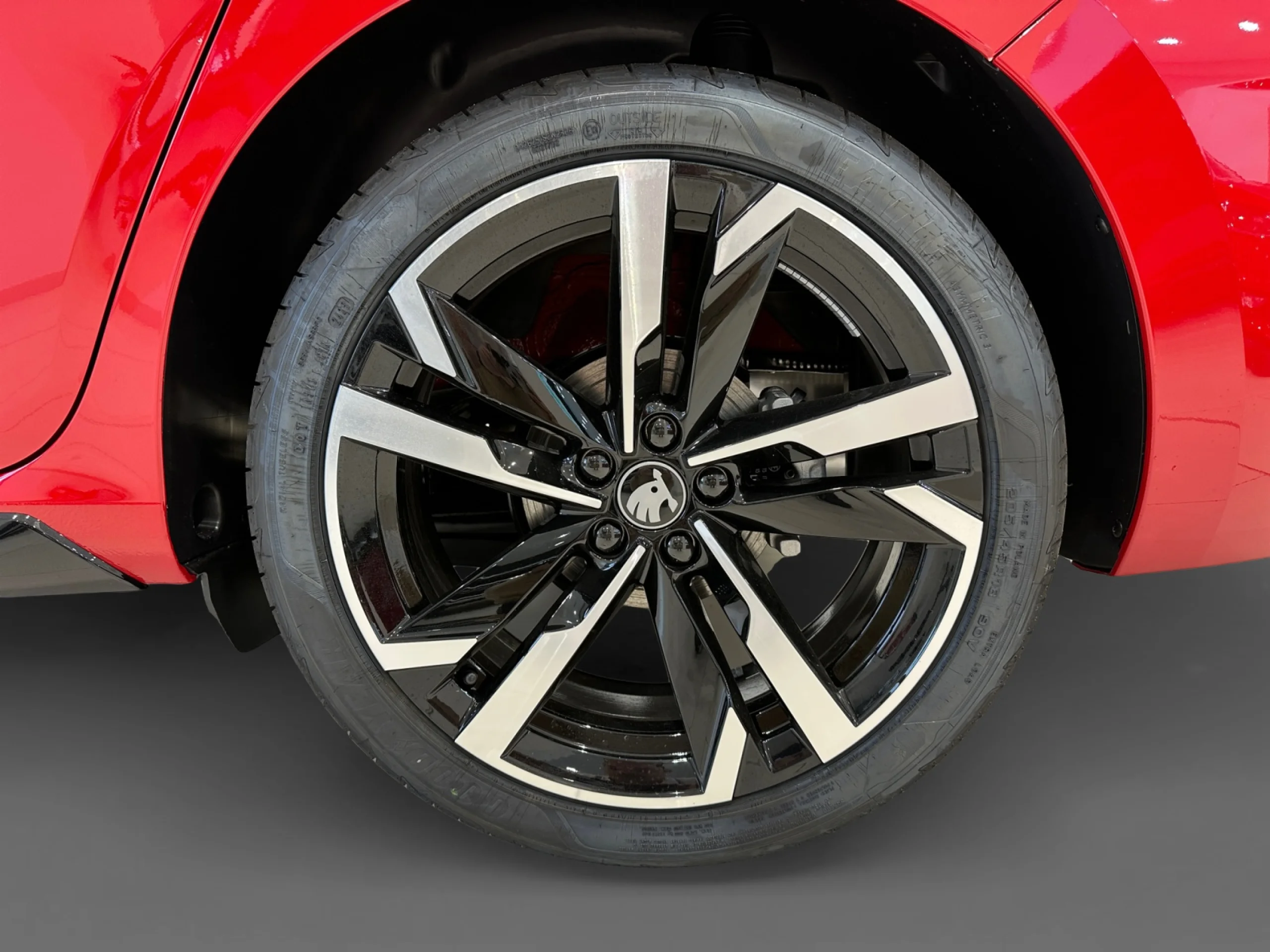 SKODA SCALA 1.5 TSI 110 KW (150 CV) DSG MONTE CARLO - Foto 8