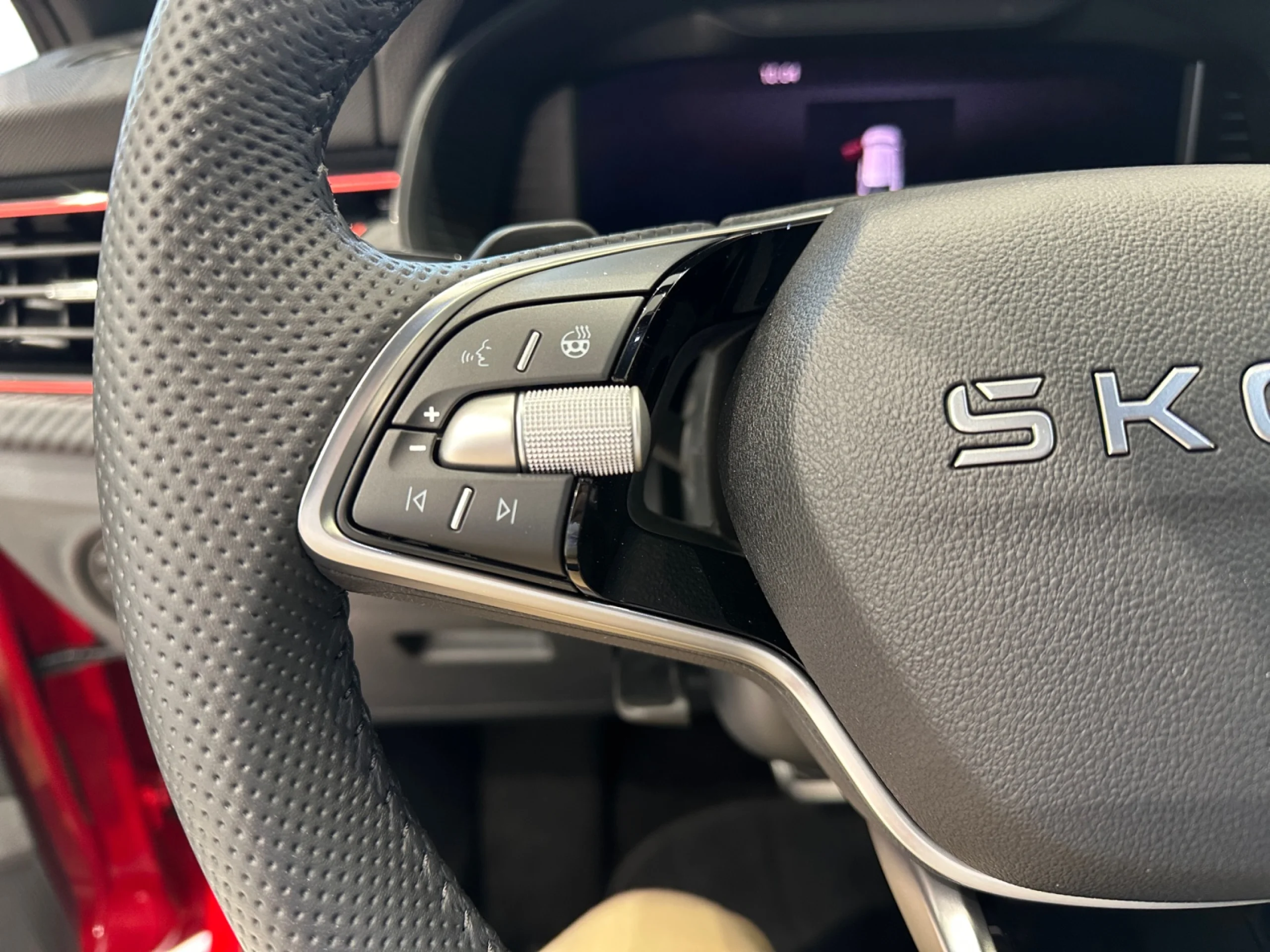 SKODA SCALA 1.5 TSI 110 KW (150 CV) DSG MONTE CARLO - Foto 11