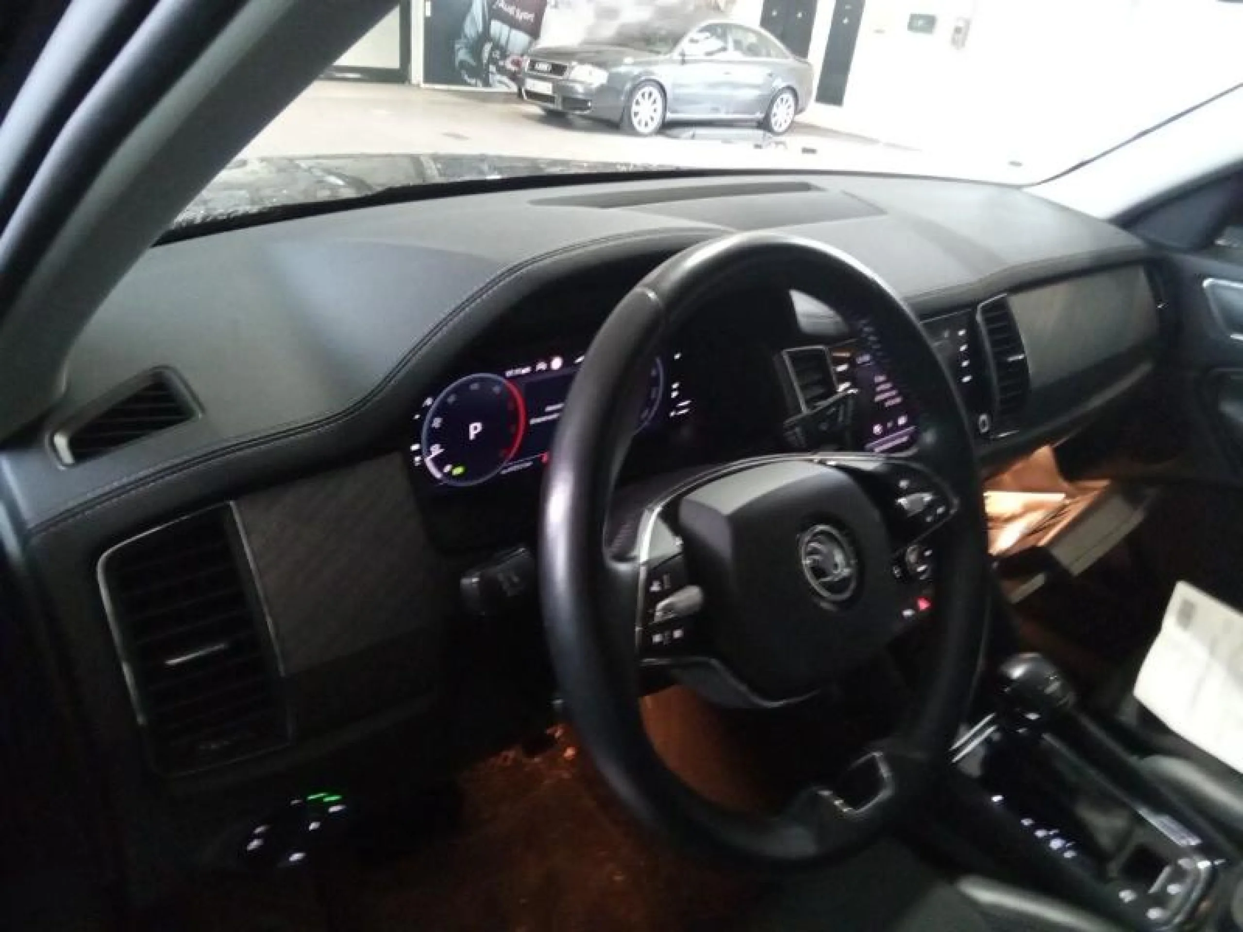 SKODA KODIAQ 2.0 TDI 110KW (150CV) DSG 4X2 STYLE - Foto 2