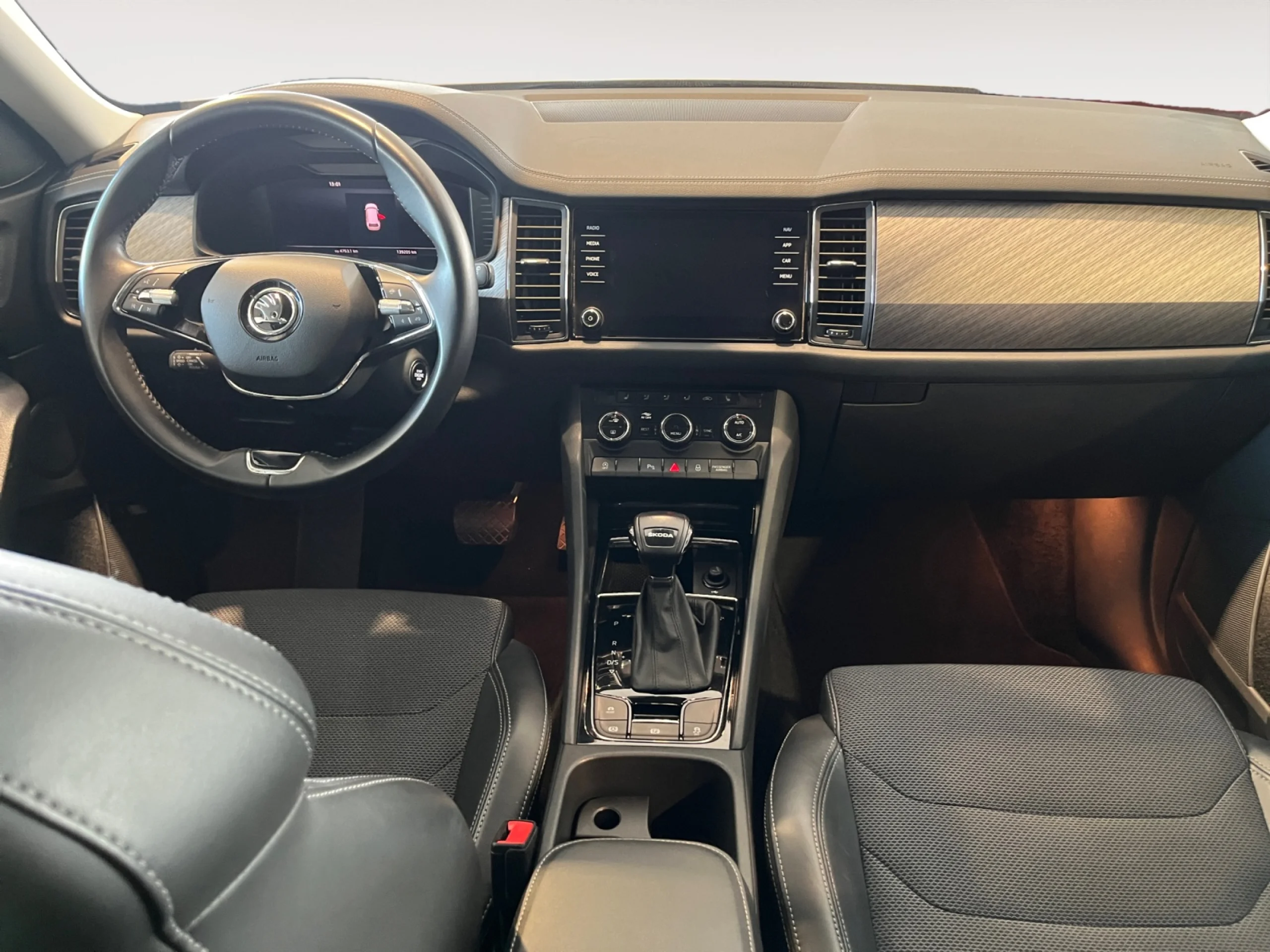 SKODA KODIAQ 2.0 TDI 110KW (150CV) DSG 4X2 STYLE - Foto 4