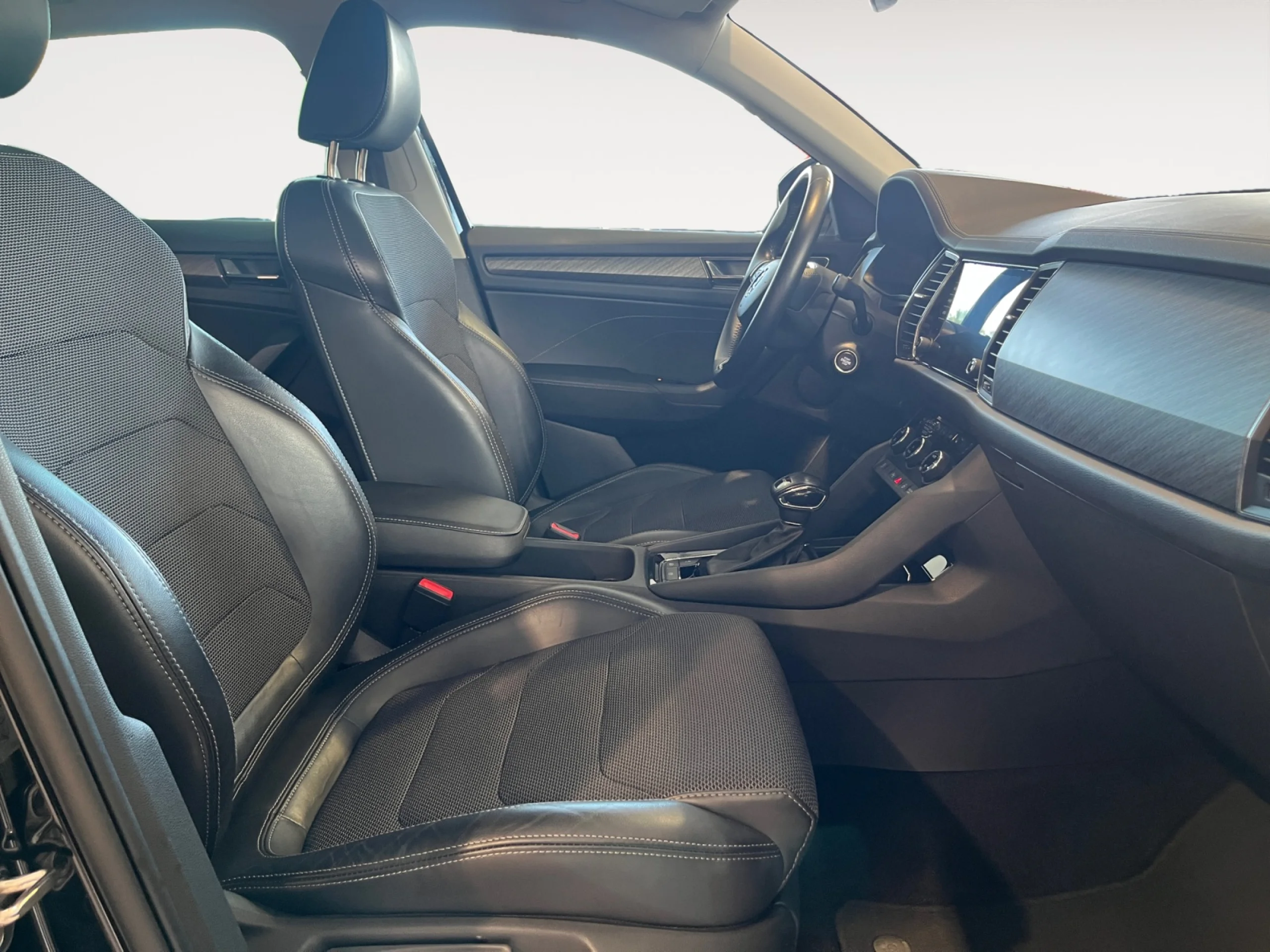 SKODA KODIAQ 2.0 TDI 110KW (150CV) DSG 4X2 STYLE - Foto 5