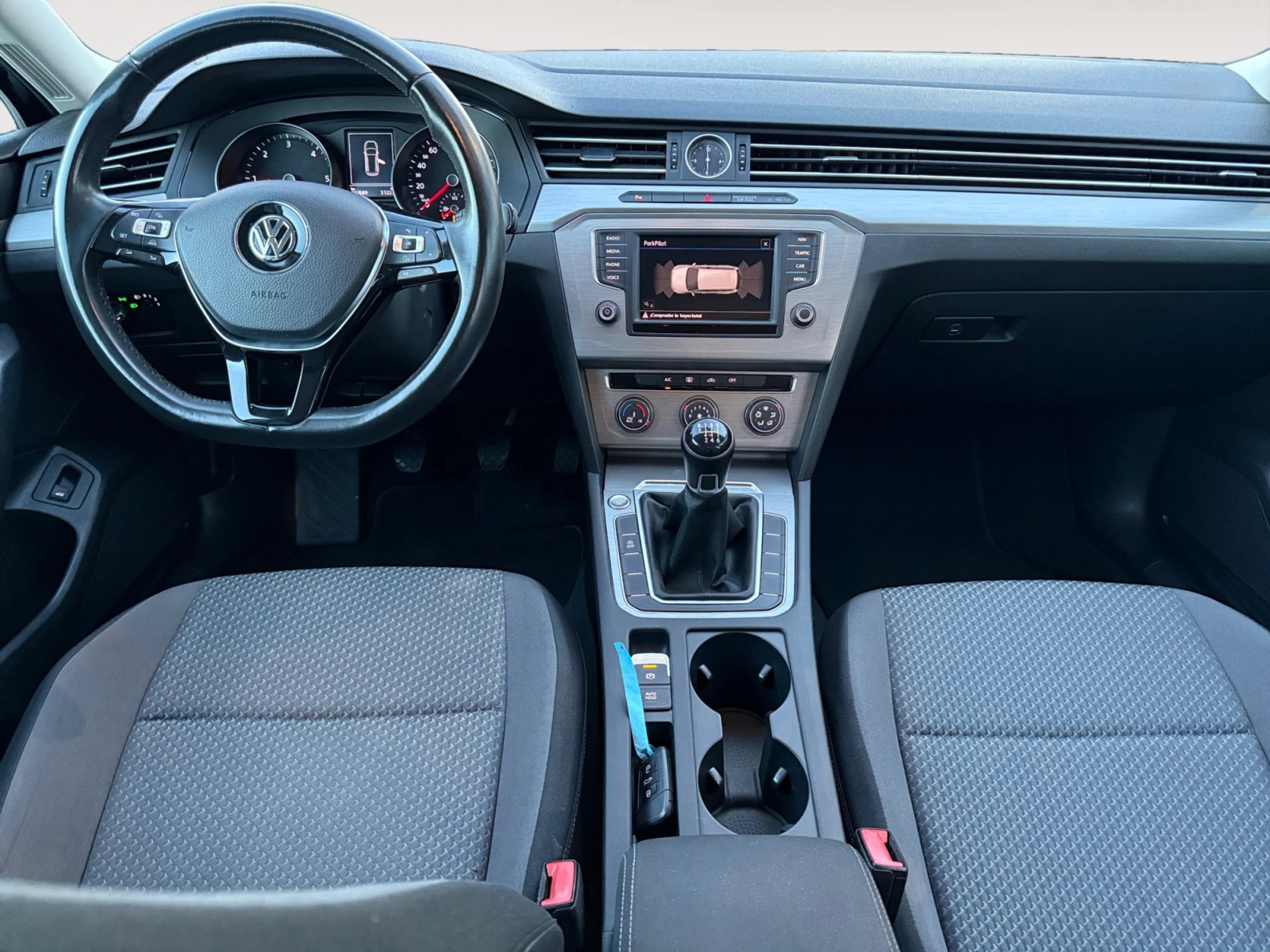 VOLKSWAGEN PASSAT VARIANT EDITION 2.0 TDI 150CV BMT - Foto 4