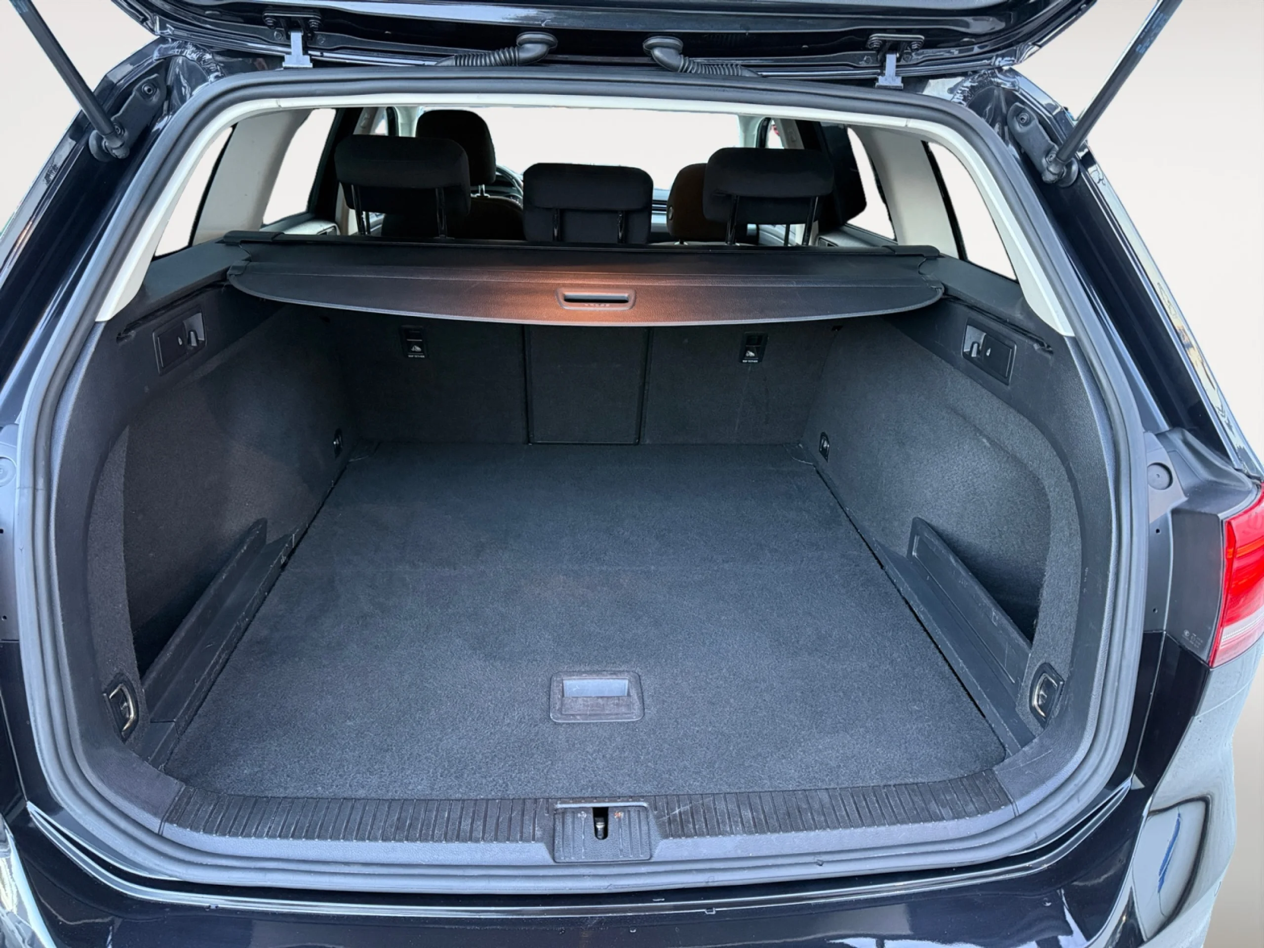 VOLKSWAGEN PASSAT VARIANT EDITION 2.0 TDI 150CV BMT - Foto 7