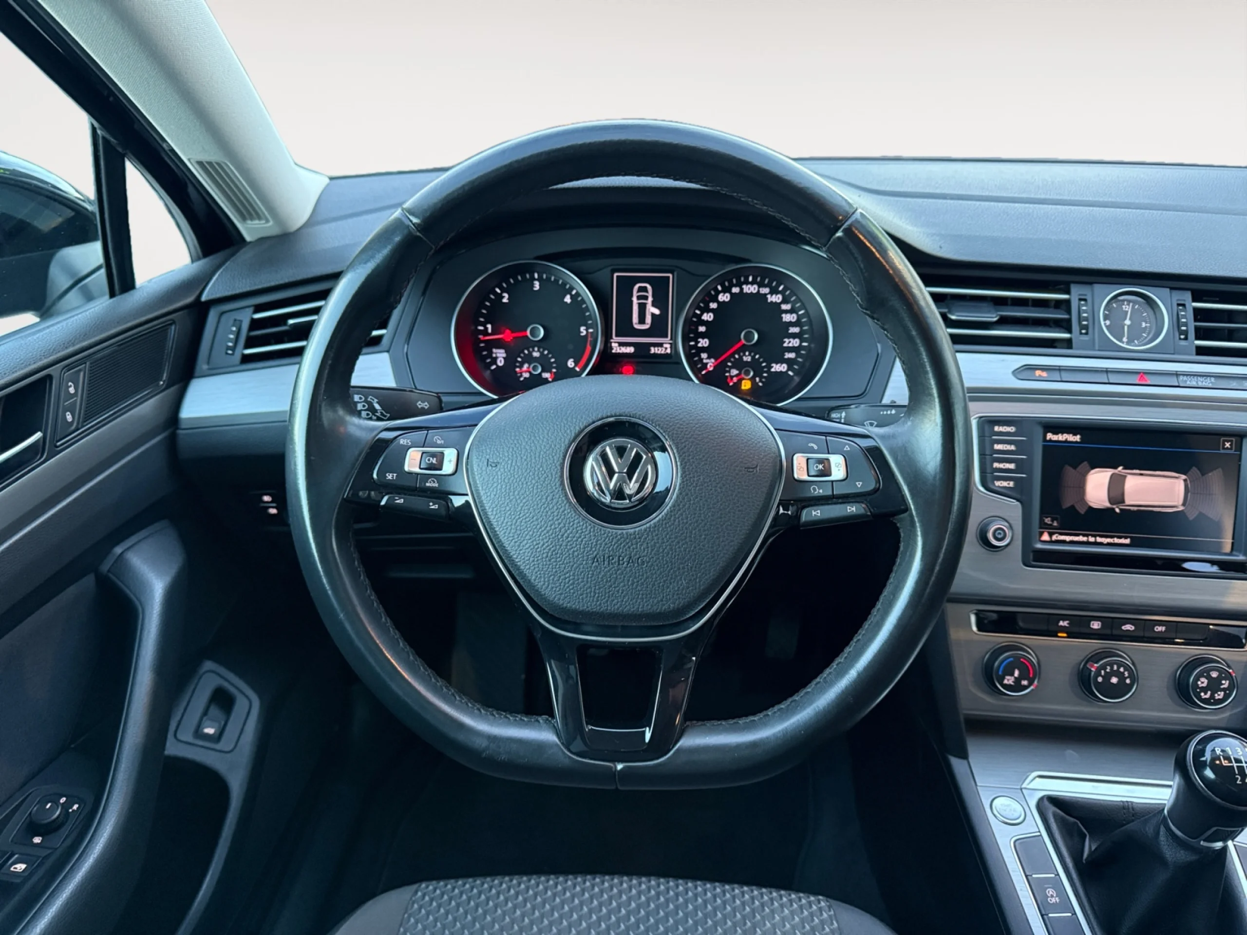 VOLKSWAGEN PASSAT VARIANT EDITION 2.0 TDI 150CV BMT - Foto 11