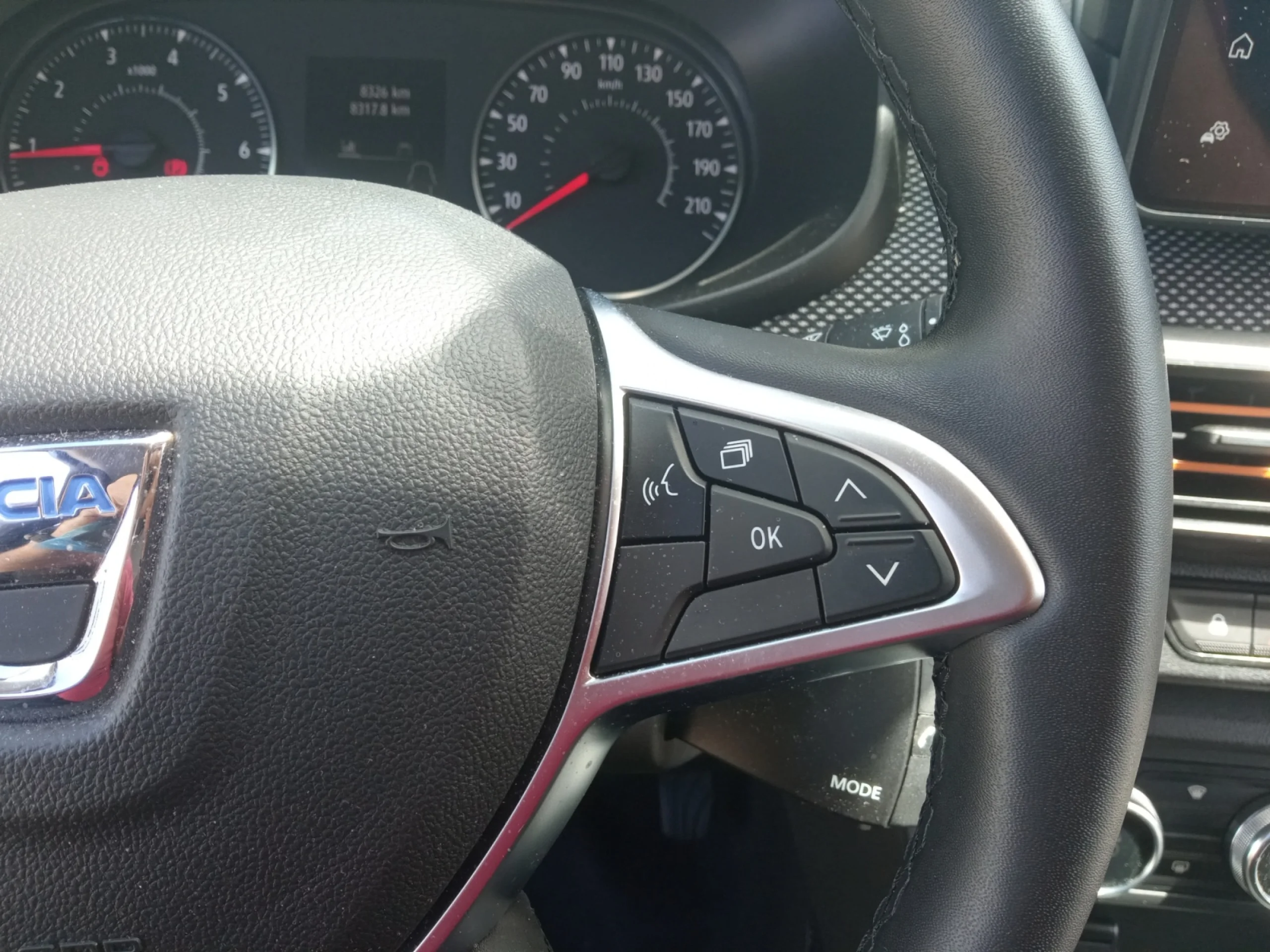 DACIA SANDERO STEPWAY COMFORT TCE 67KW (90CV) CVT - Foto 14