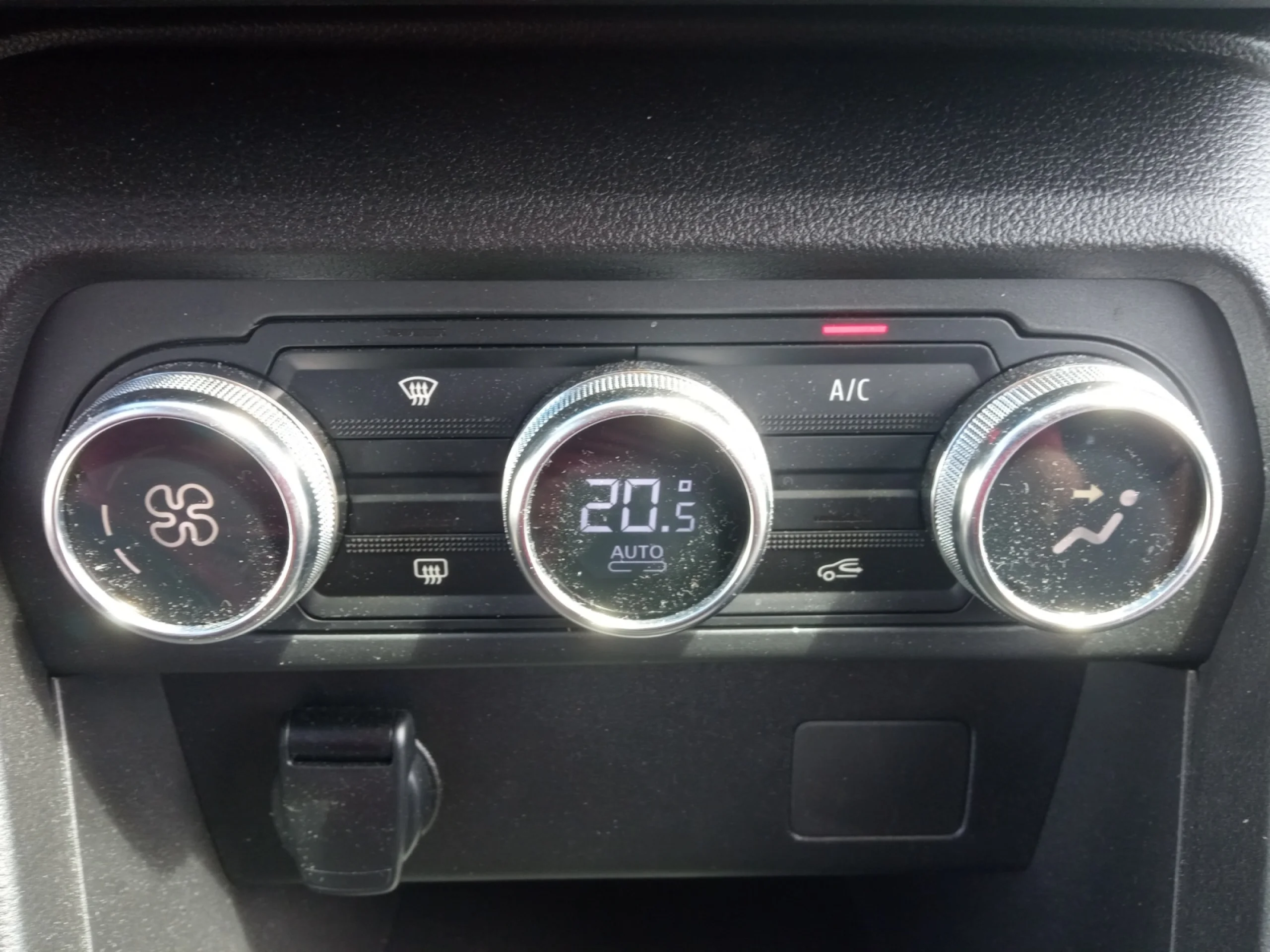 DACIA SANDERO STEPWAY COMFORT TCE 67KW (90CV) CVT - Foto 15