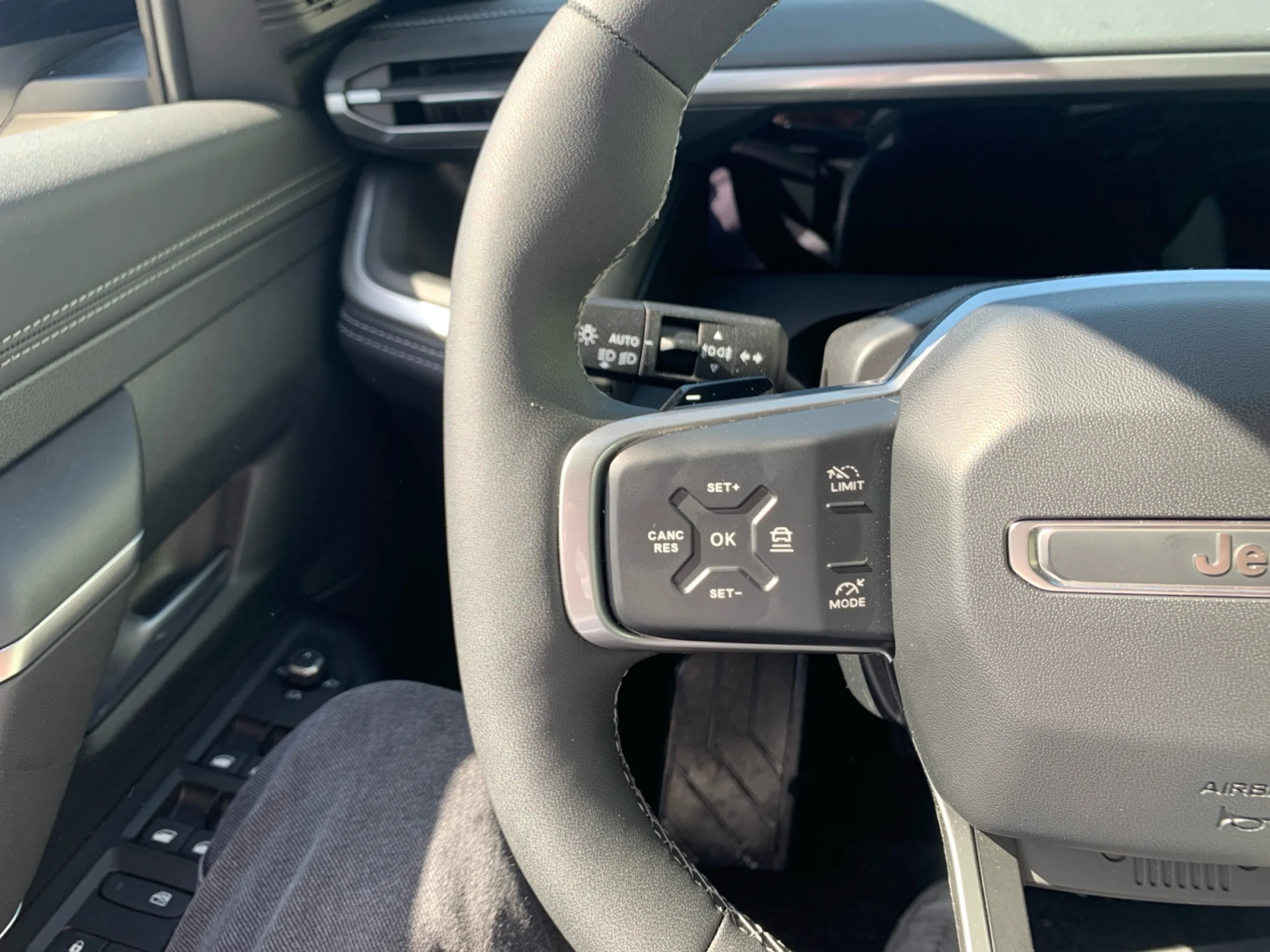 JEEP COMPASS NUEVO COMPASS E HYBRID JEEP COMPASS E HYBRID FIRST EDITION - Foto 12