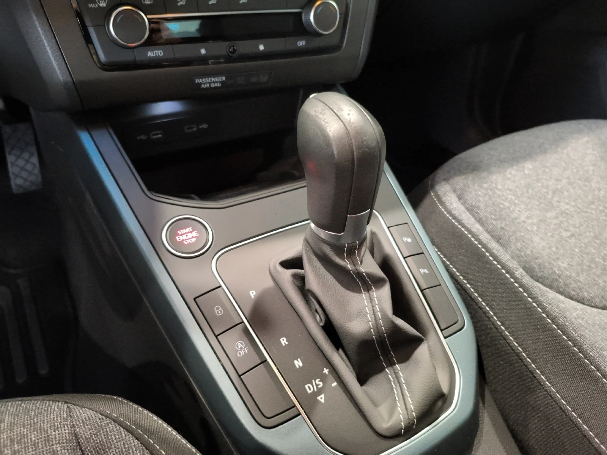 SEAT ARONA 1.0 TSI 81KW DSG XCELLENCE GO2 - Foto 11