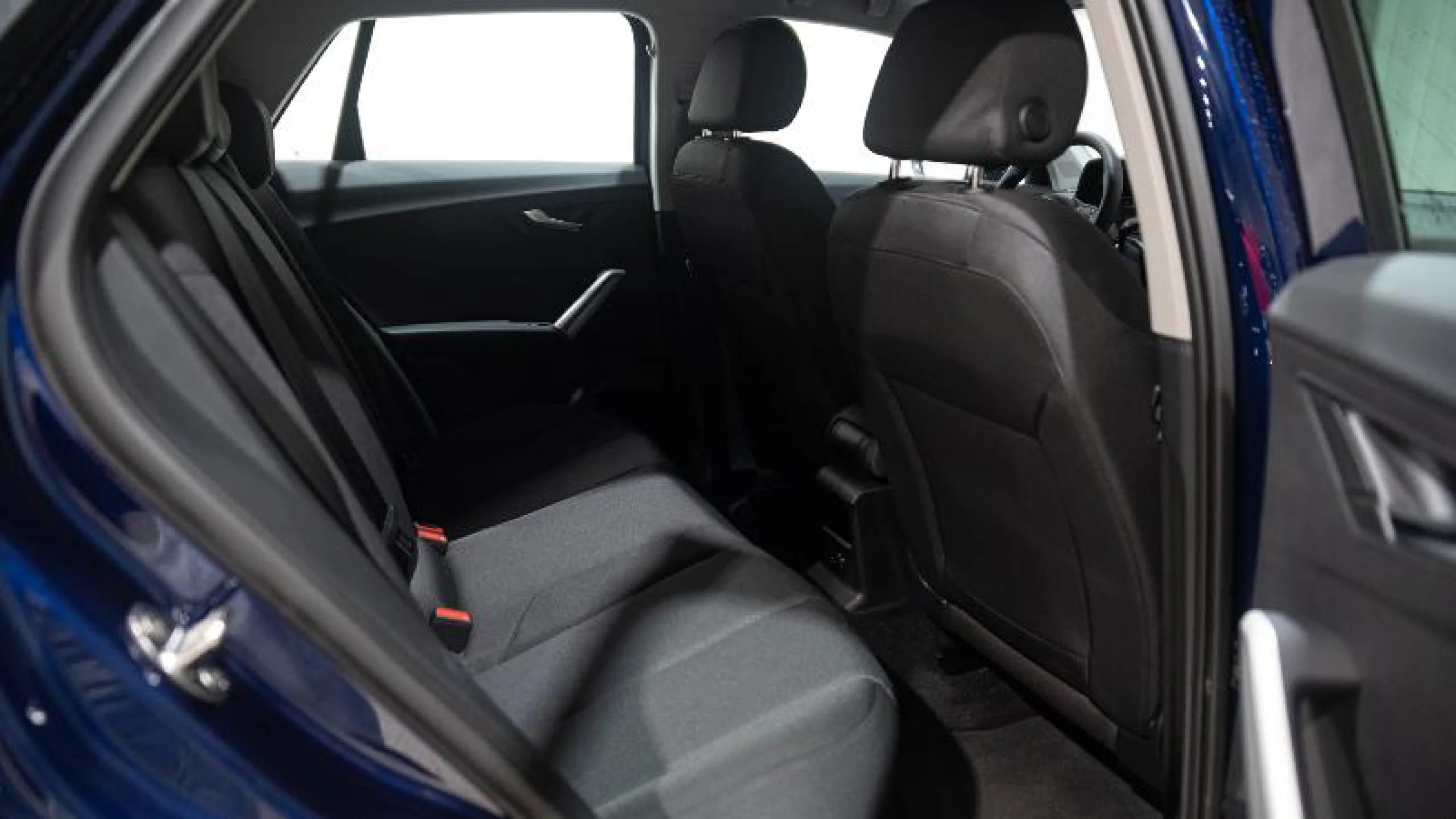 AUDI Q2 ADVANCED 30 TFSI 81KW (110CV) - Foto 9