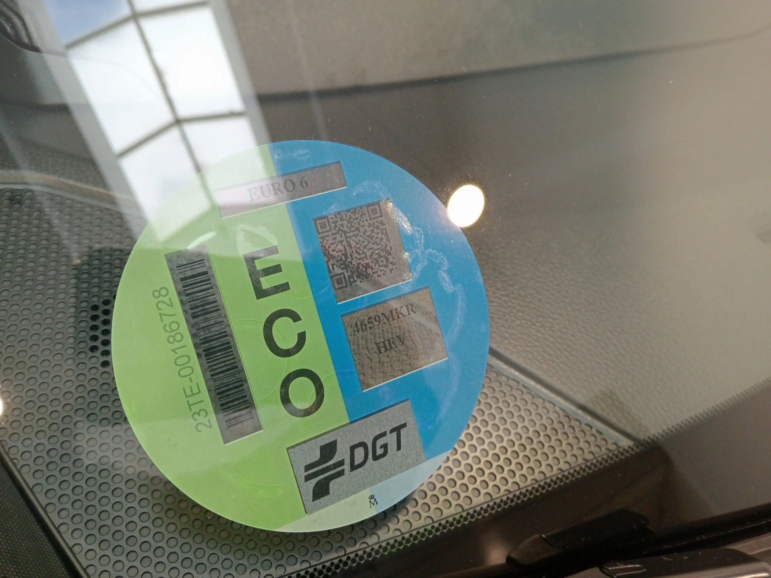 TOYOTA C HR 1.8 125H ADVANCE - Foto 15