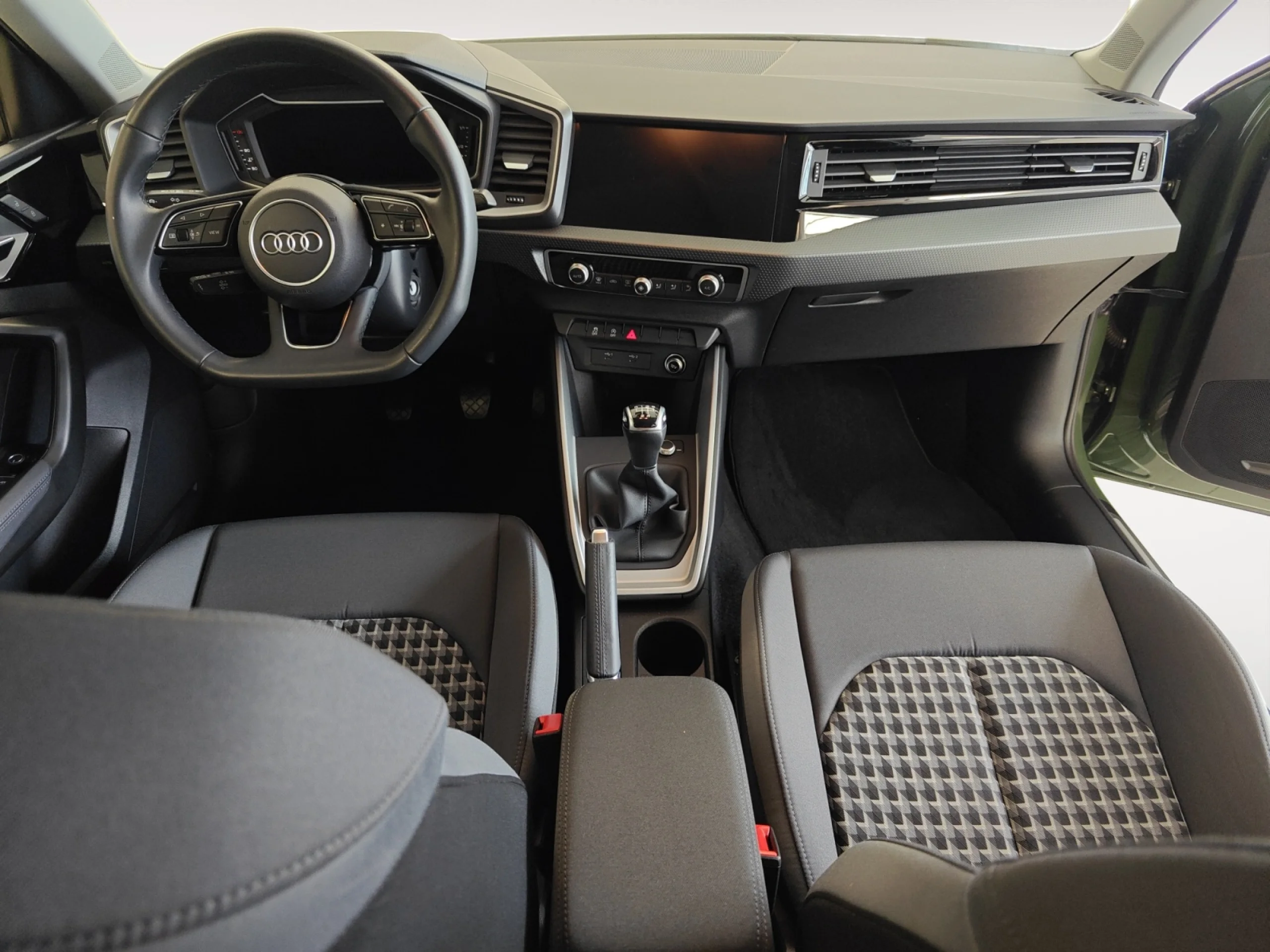 AUDI A1 SPORTBACK ADRENALIN 25 TFSI 70KW (95CV) - Foto 7